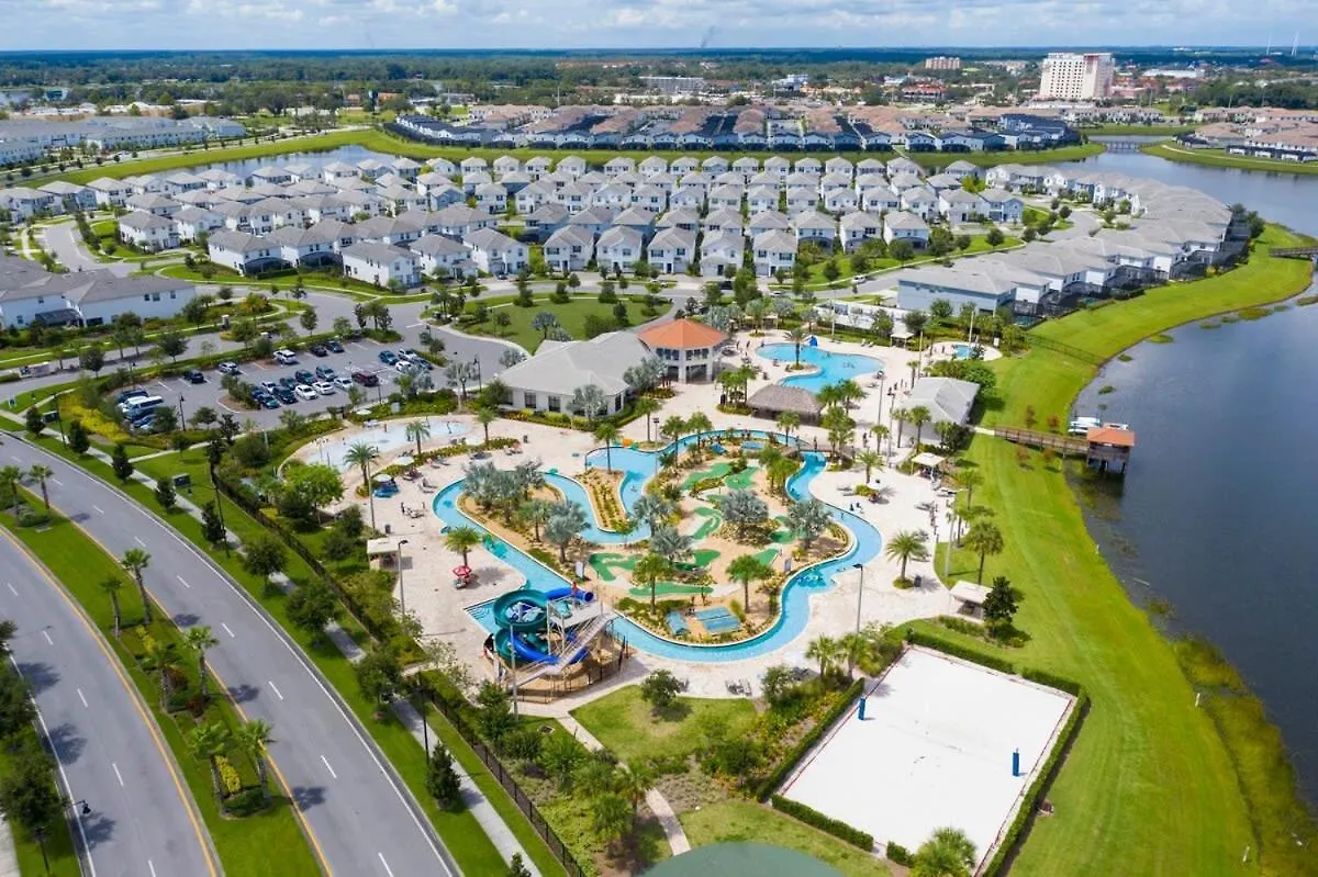 Gorgeous 2 Bedroom Close To 305 31911