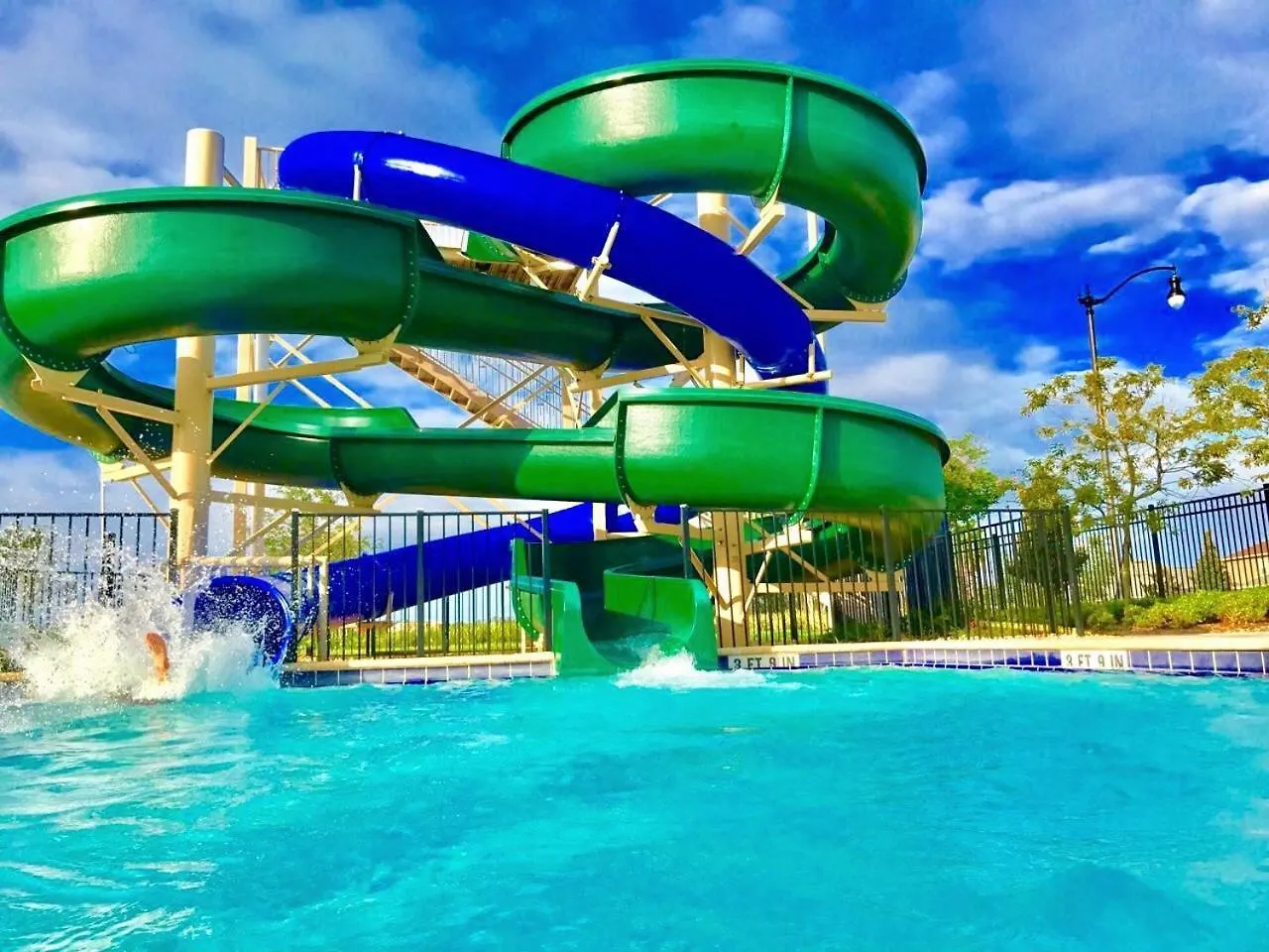 Ripples At Storey #905 By Shine Apartmán Kissimmee