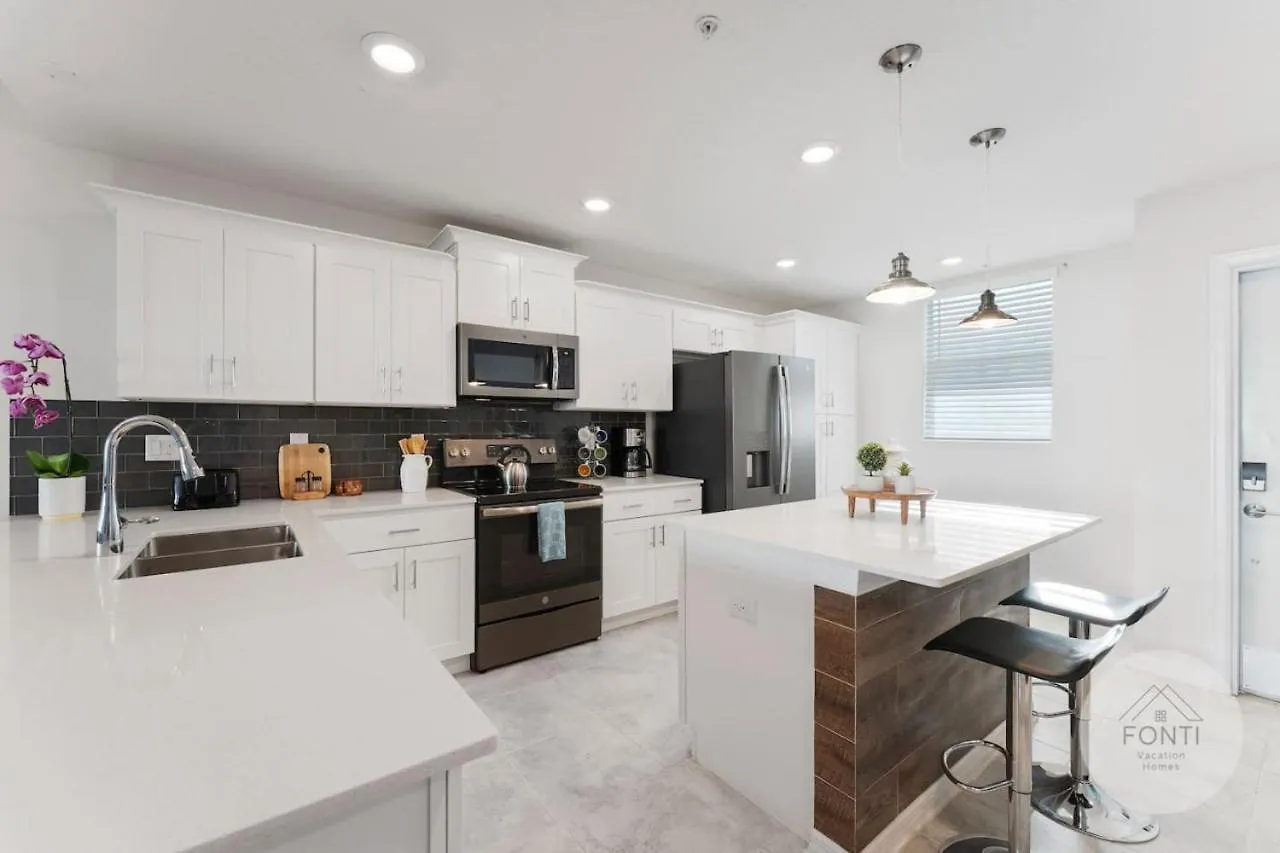 Modern Storey Orlando 3120-105 Apartment