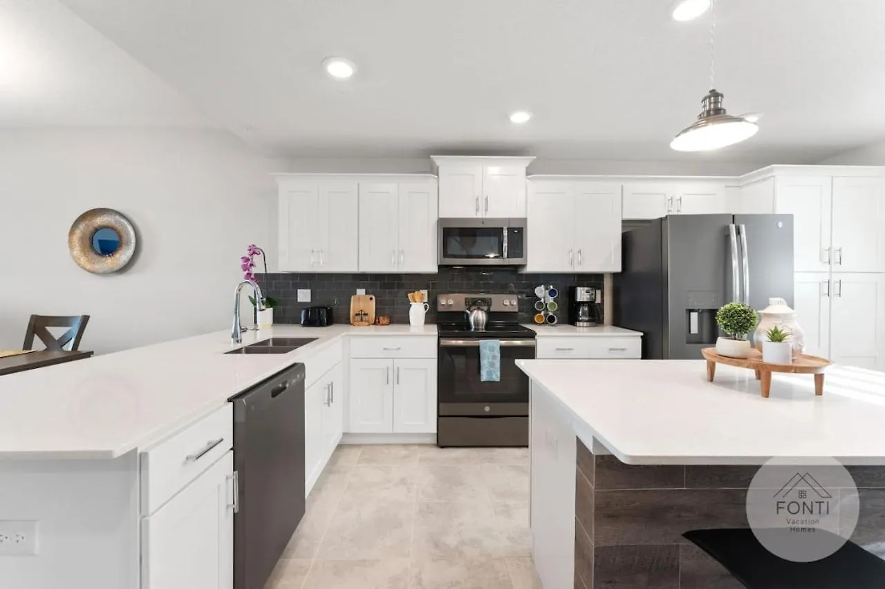 Modern Storey Orlando 3120-105 Apartment *