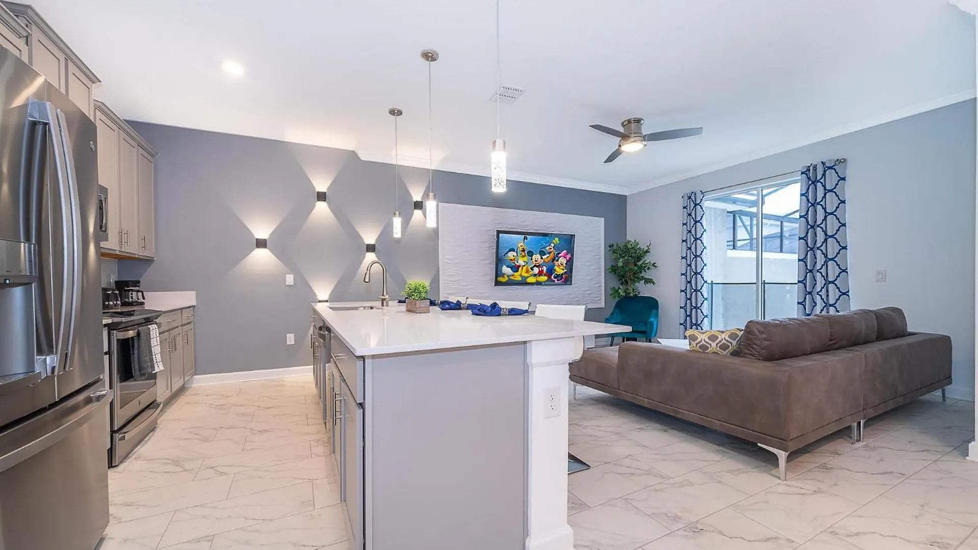 4202mc Townhouse 4 Bedrooms & 3 Bathrooms + Pool 度假居