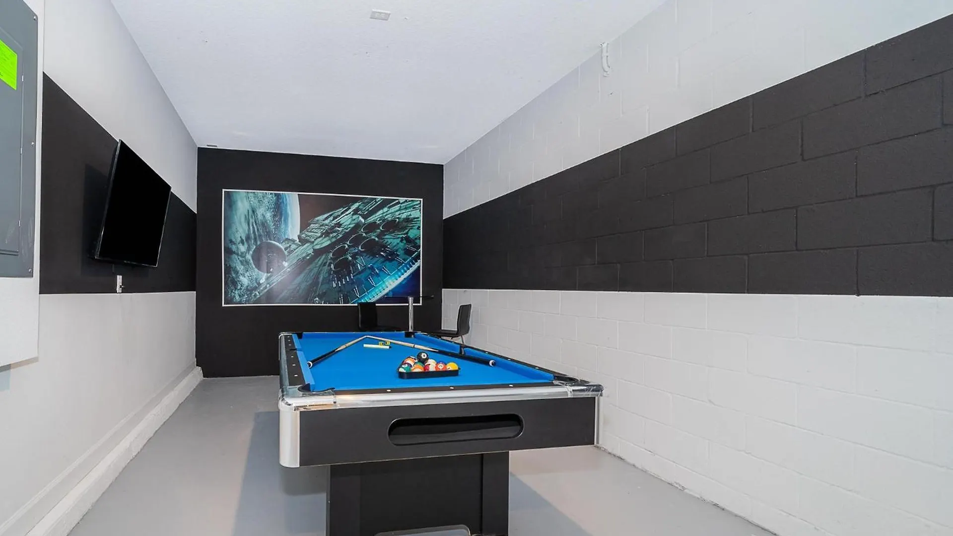 4176ss Storey With Private Pool Holiday home