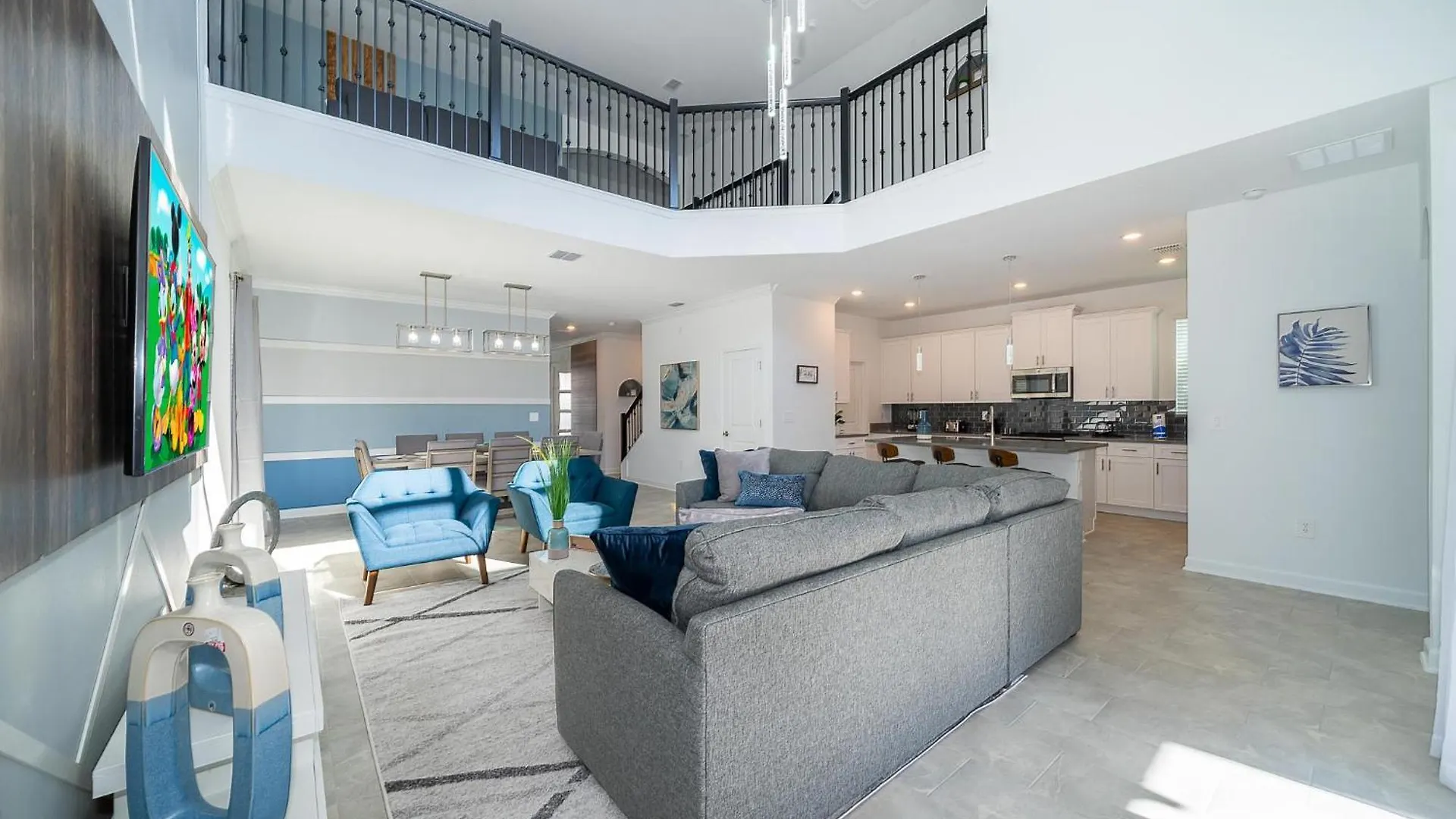 4338jc 5 Bed/5 Ba *
