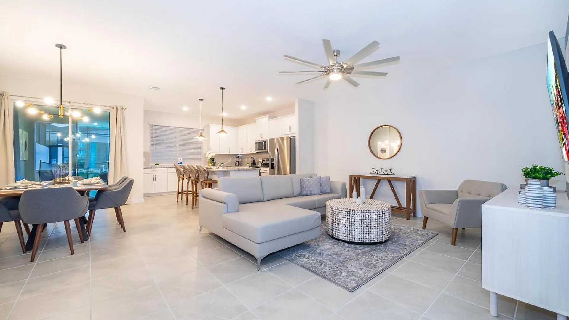 1852io Townhouse 4 Bed/4.5 Ba Kissimmee