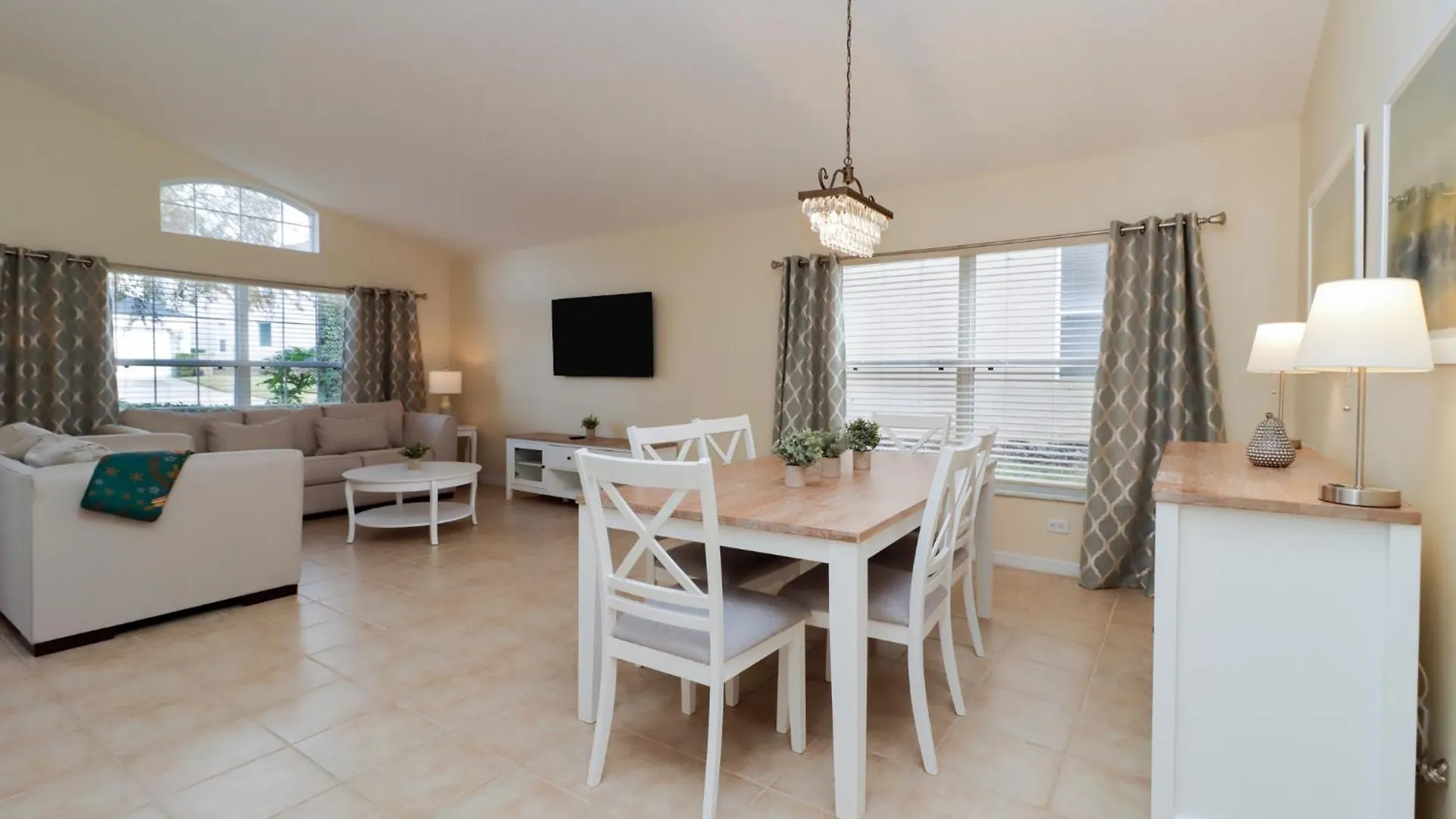 Emerald Isle Lakeside Haven At Ellis Exclusive Kissimmee