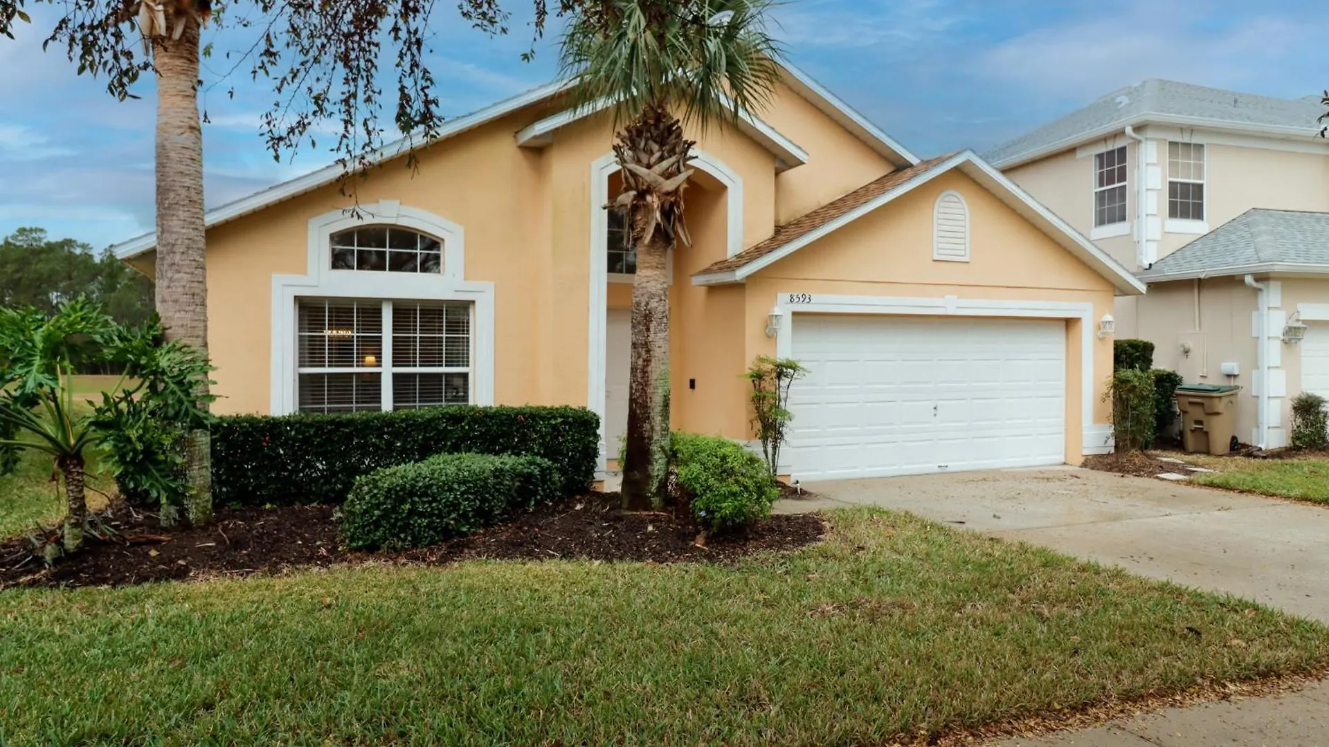 Emerald Isle Lakeside Haven At Ellis Exclusive