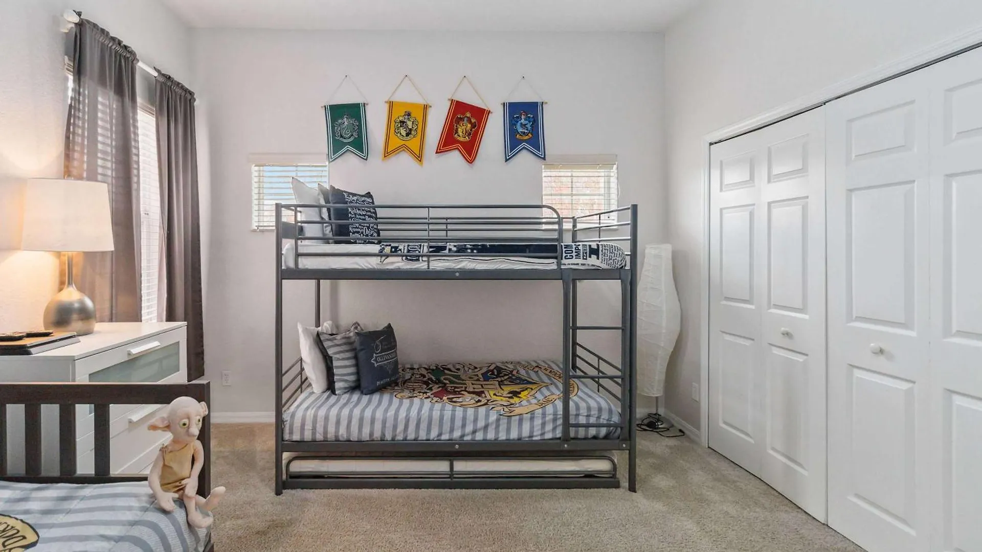 Bahama Bay Superb Modern Harry Potter Holiday home