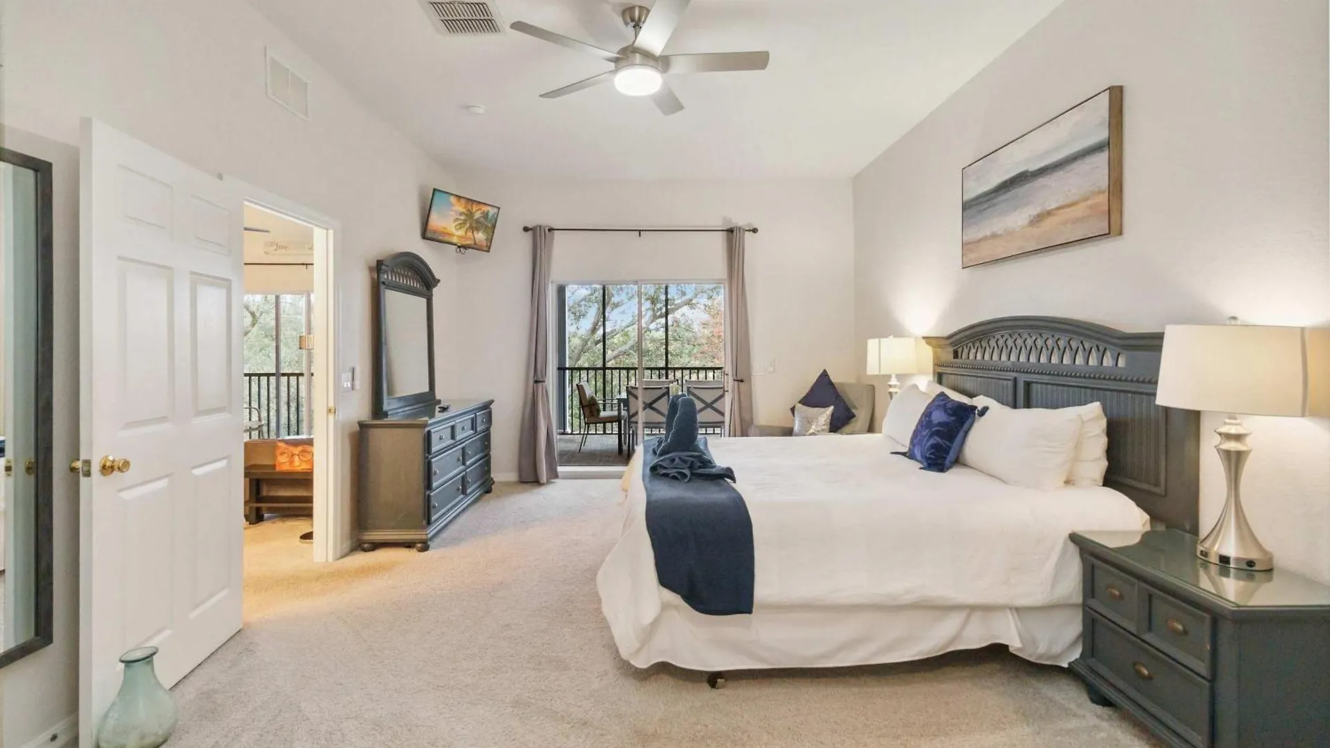 Bahama Bay Superb Modern Harry Potter Holiday home