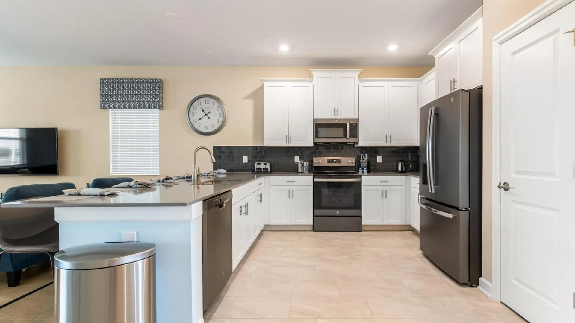 Villa Orlando Oasis: 7 Bedrooms6660