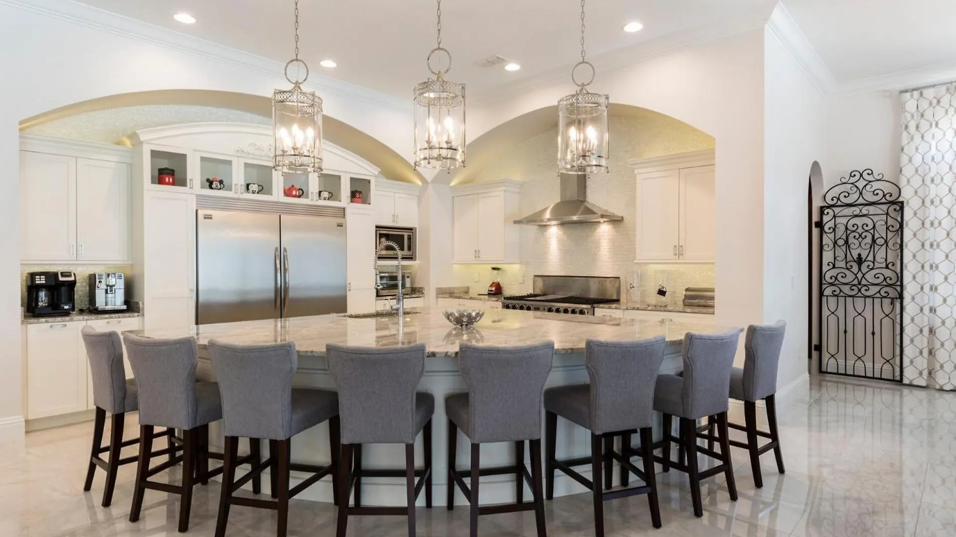 Luxury 8 Bedroom In Orlando6647 Villa *