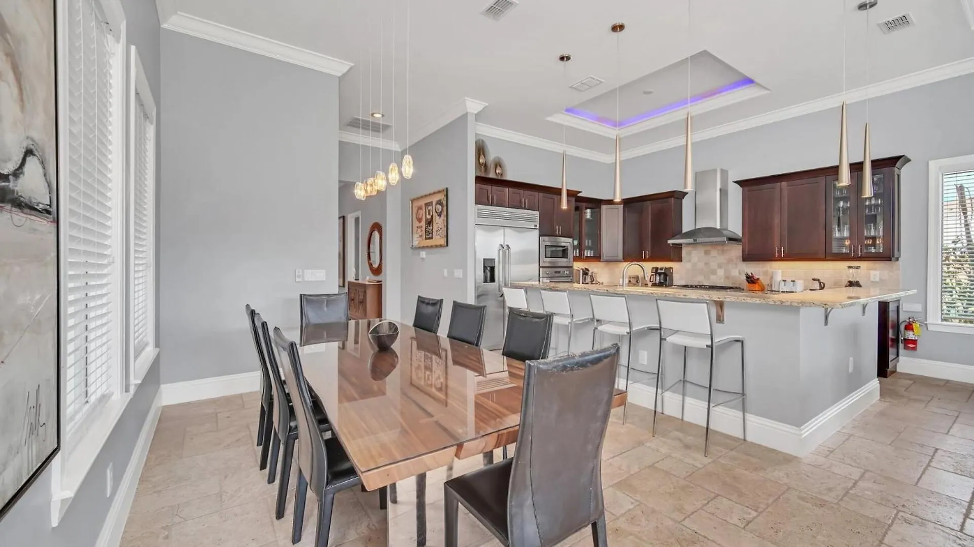 Elegant Oasis: 5 Bed In Orlando6633 Villa