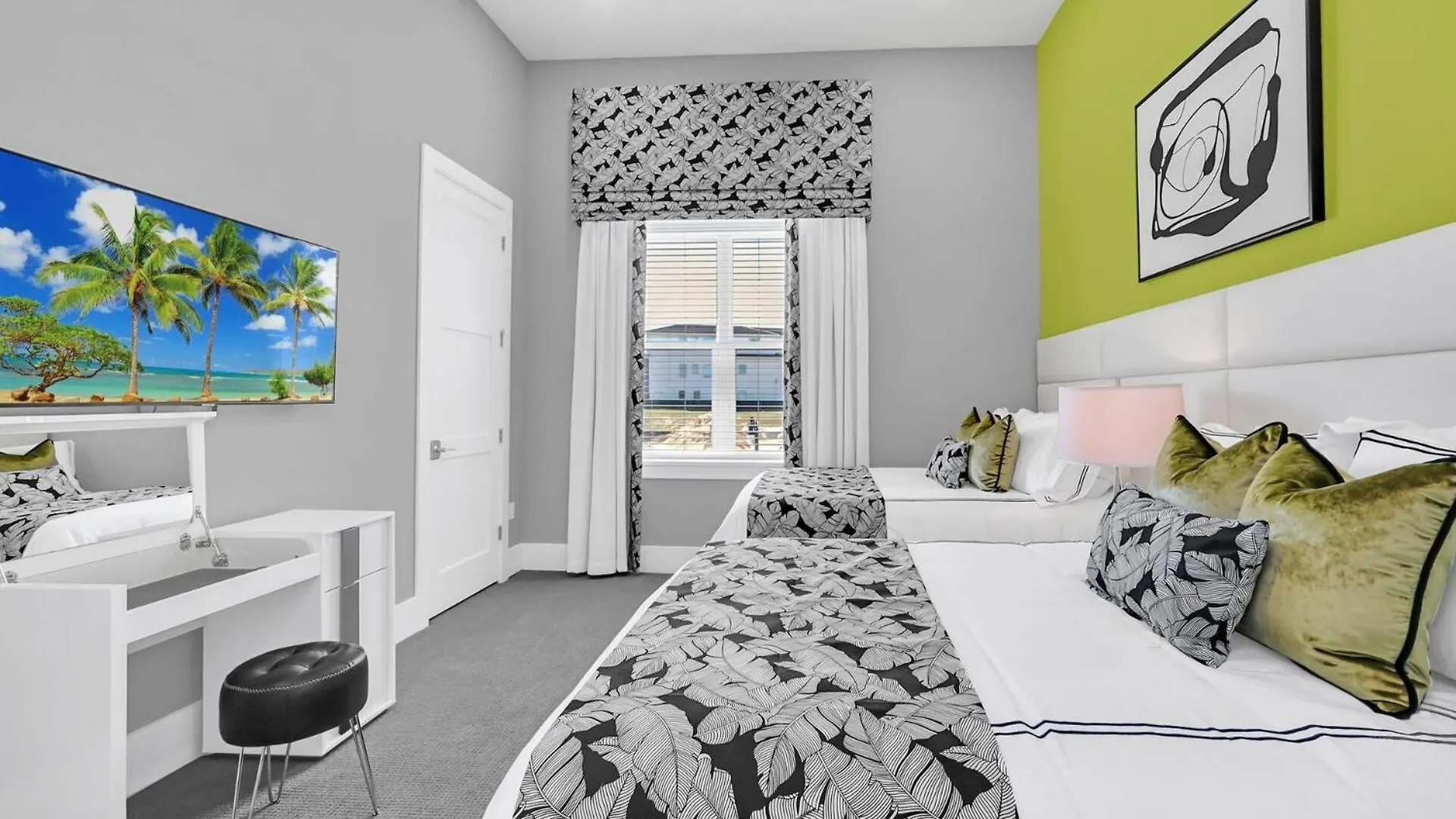 Serene 10 Bedroom Haven In Orlando6630 Kissimmee