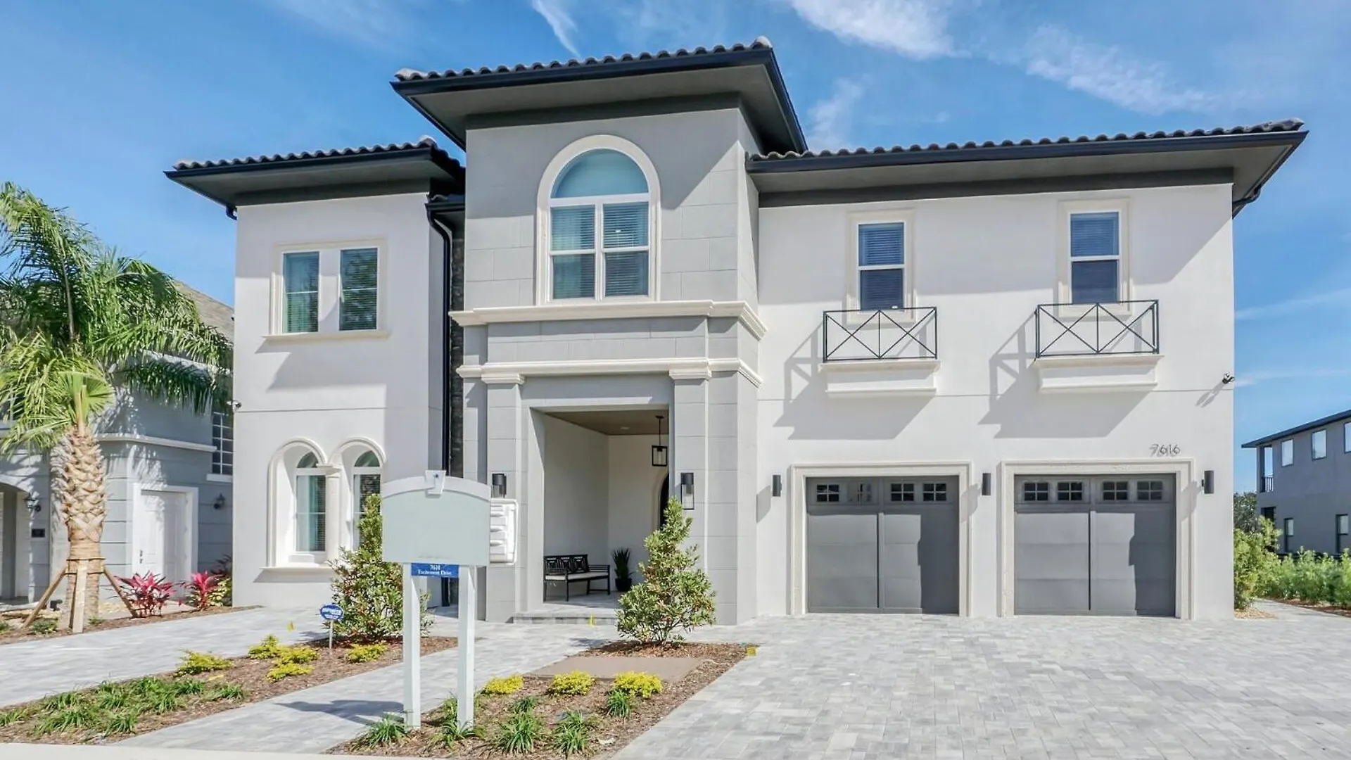 Villa Serene 10 Bedroom Haven In Orlando6630