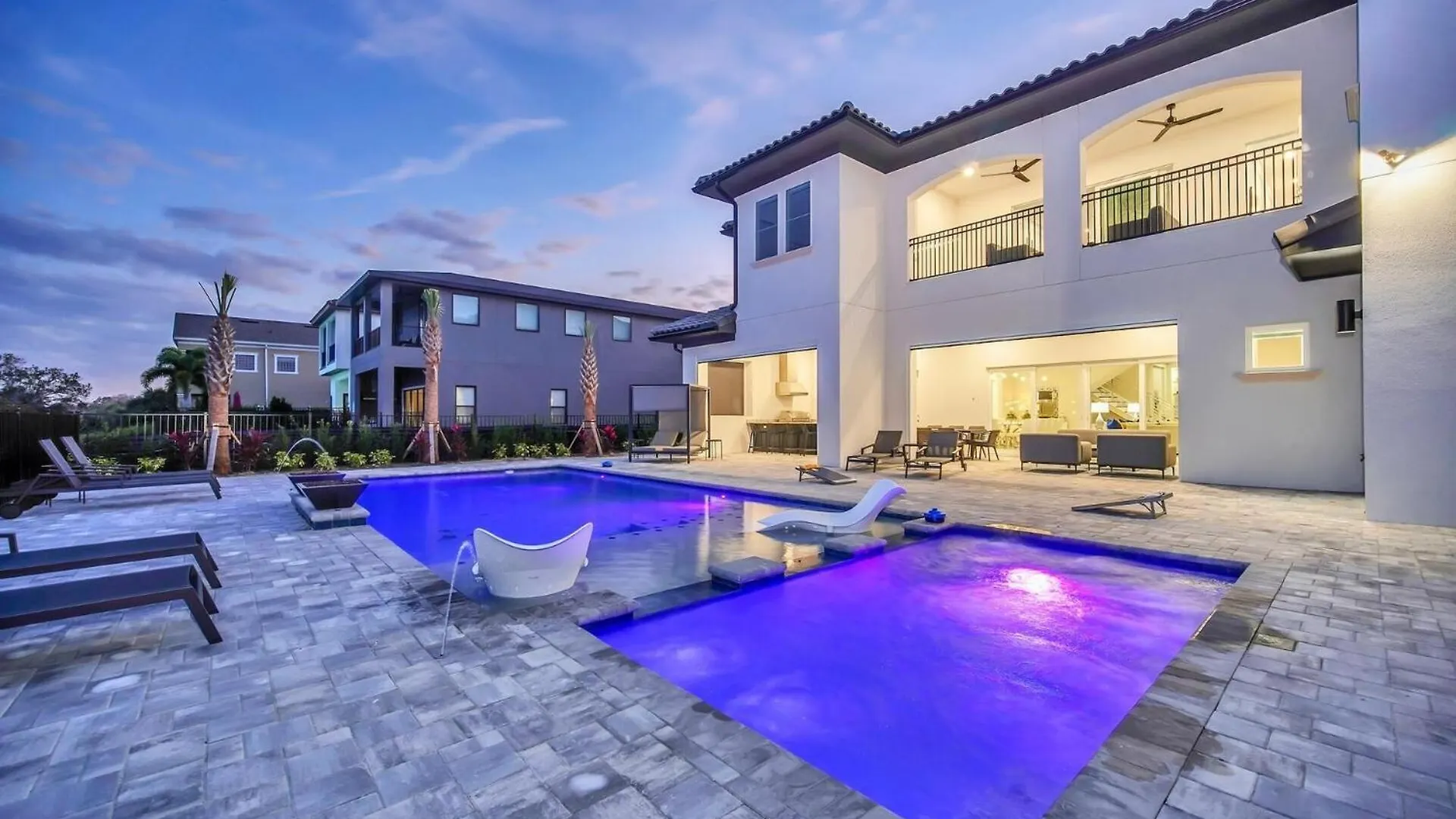 Villa Serene 10 Bedroom Haven In Orlando6630