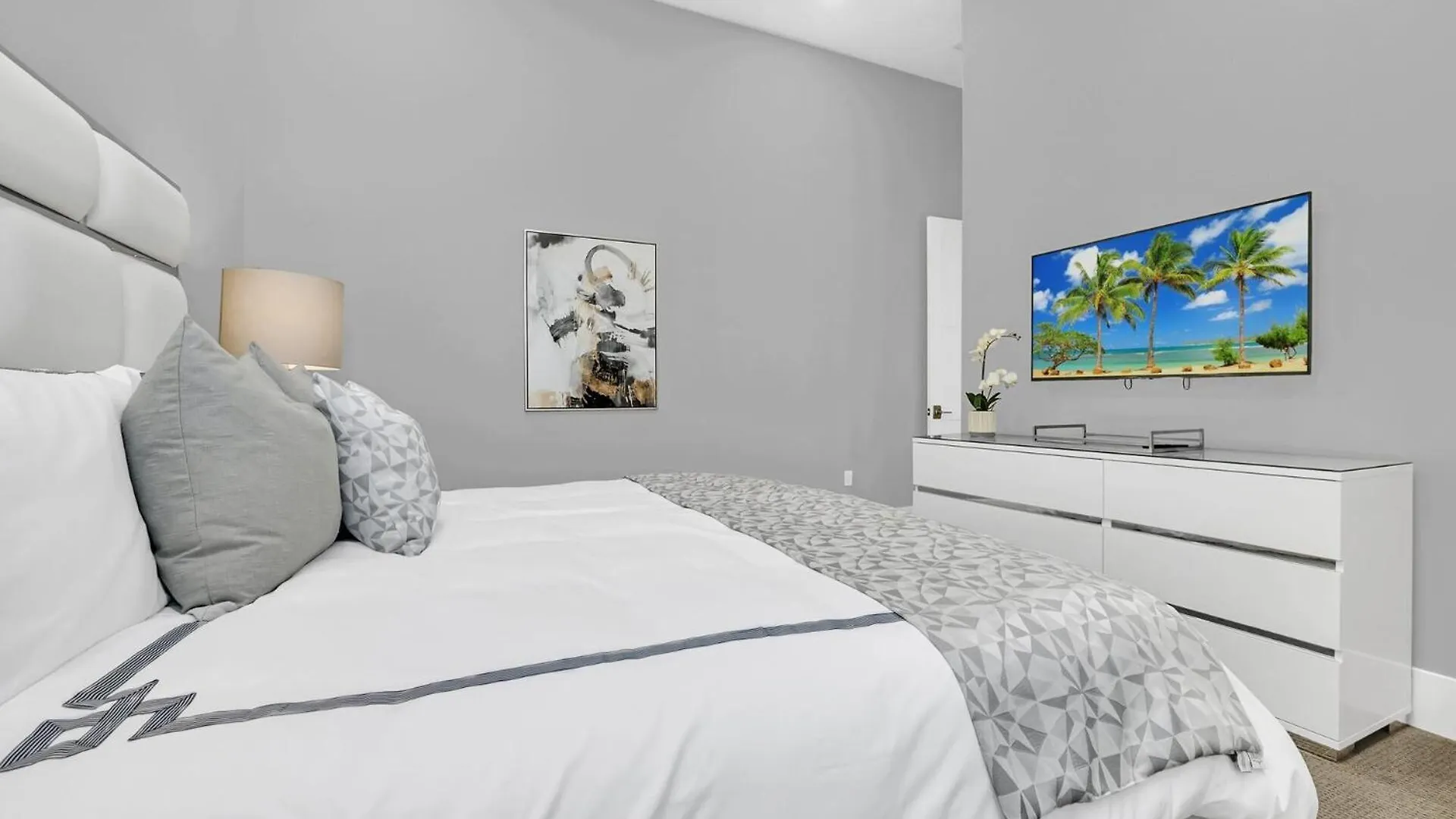 Serene 10 Bedroom Haven In Orlando6630 Villa