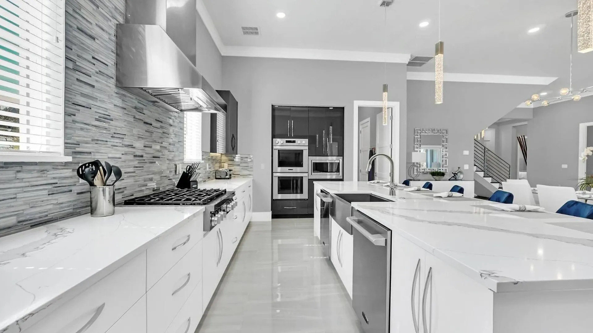 Villa Serene 10 Bedroom Haven In Orlando6630 Kissimmee
