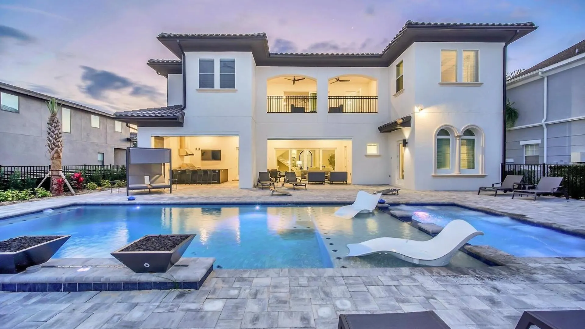 Serene 10 Bedroom Haven In Orlando6630