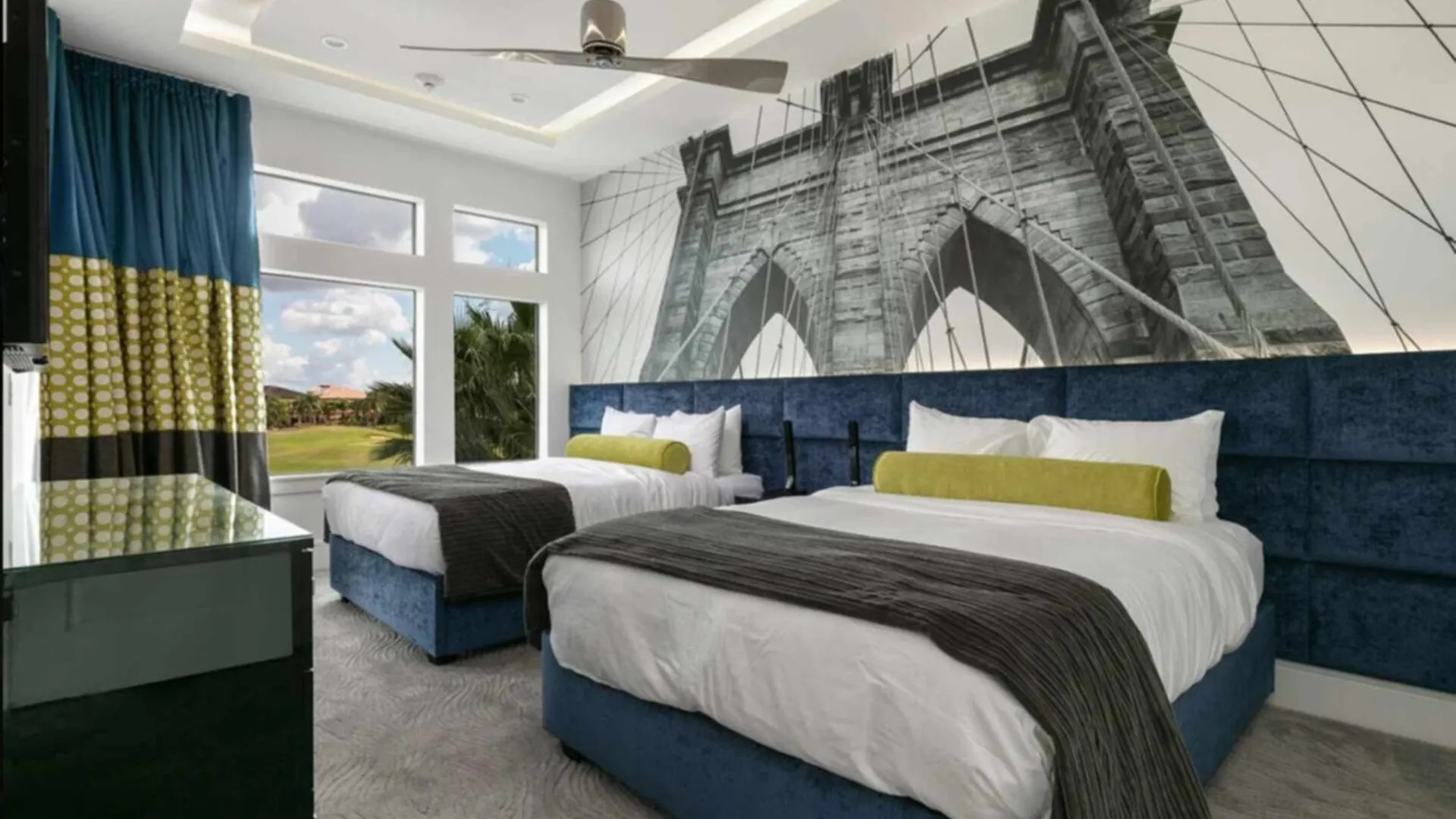 Villa Orlando Dream Getaway: 8 Bedroom Villa6646 Kissimmee