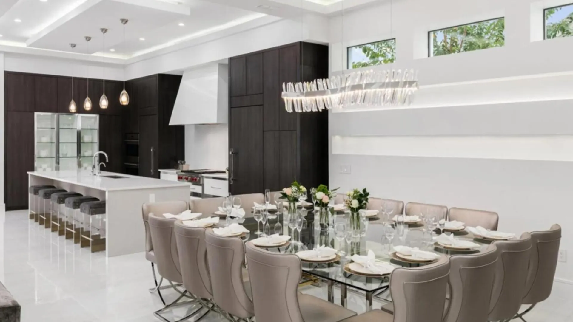 Villa Orlando Dream Getaway: 8 Bedroom Villa6646 Kissimmee