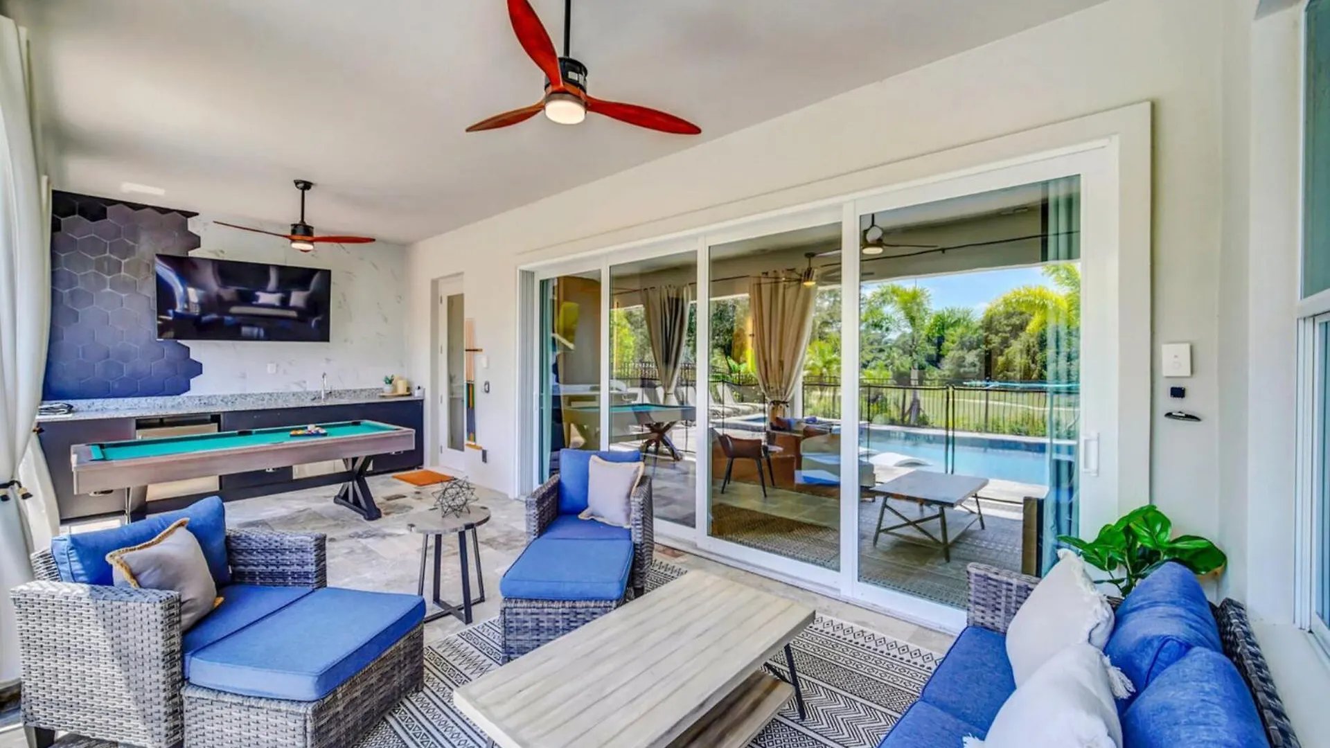 Villa Charming 10-bedroom Oasis In Orlando6615
