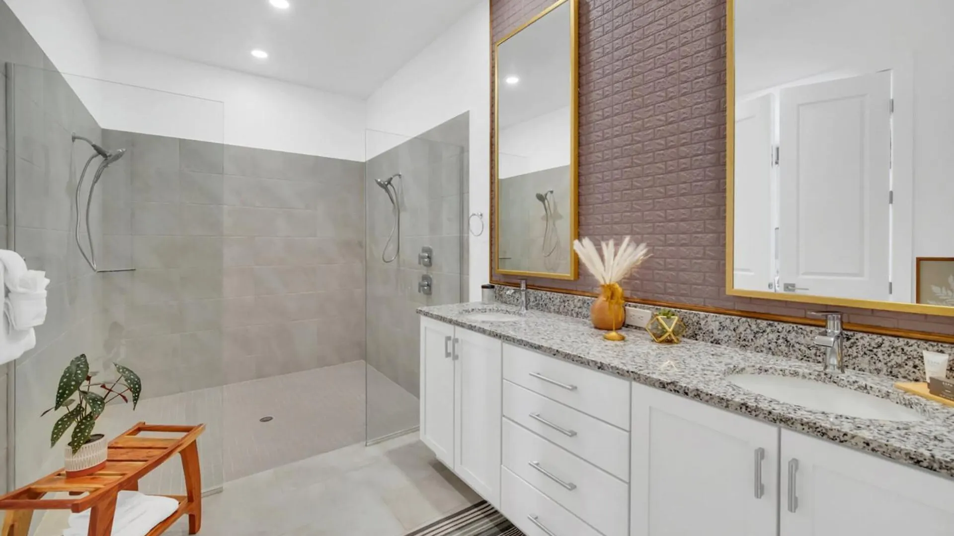 Charming 10-bedroom Oasis In Orlando6615 Villa *
