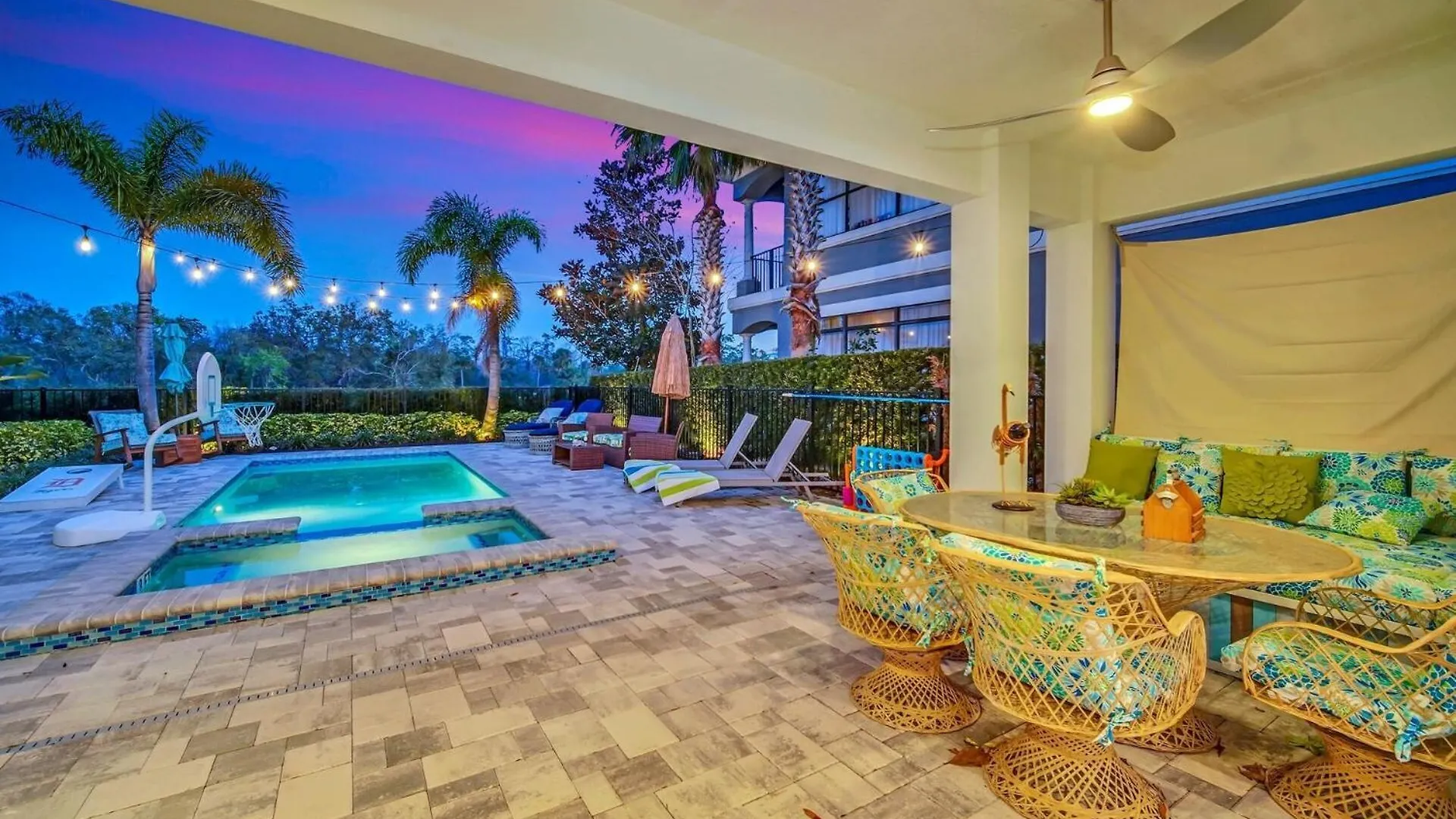 Villa Elegant 4 Bedroom Oasis In Orlando6613