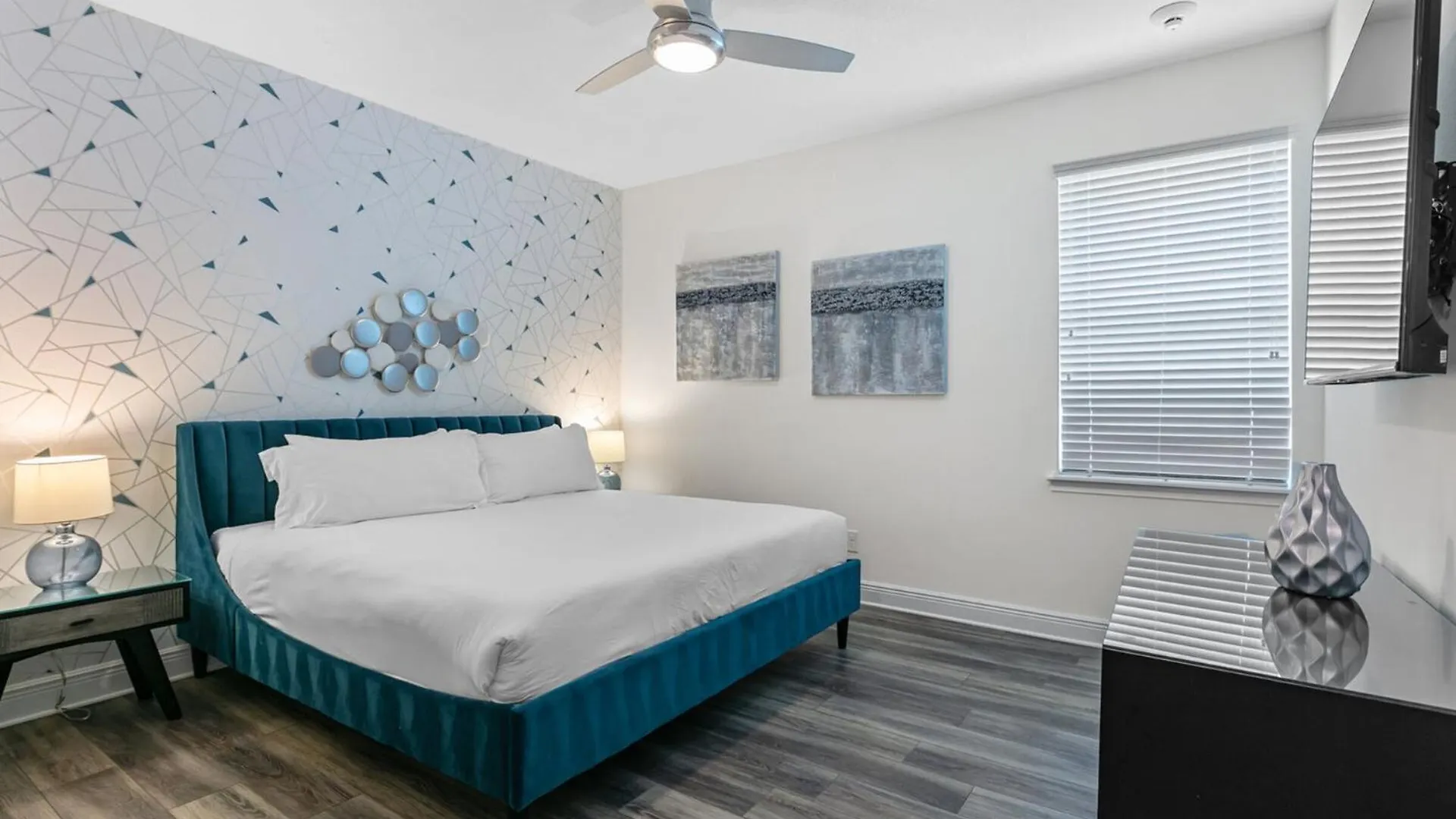 Orlandos Finest: 13 Bed For Rent6611 * Kissimmee