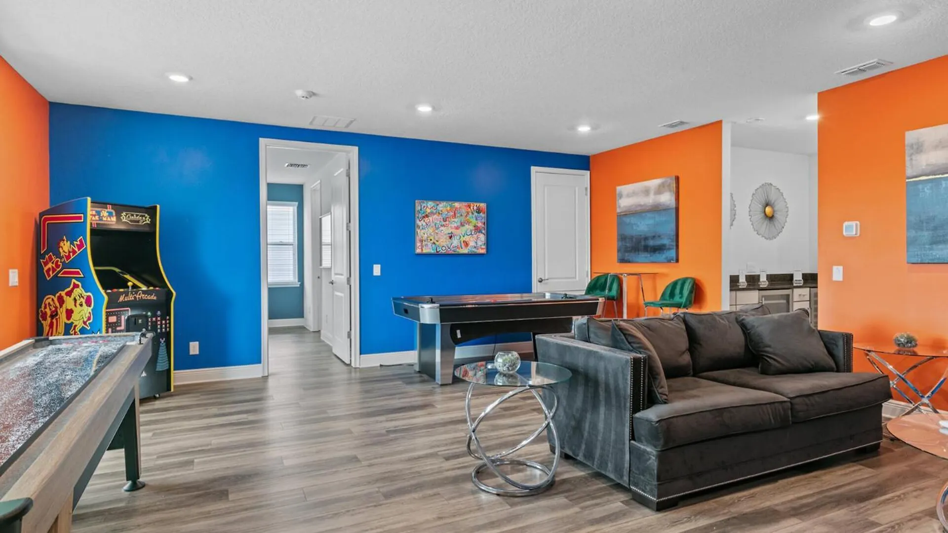 Orlandos Finest: 13 Bed For Rent6611 * Kissimmee
