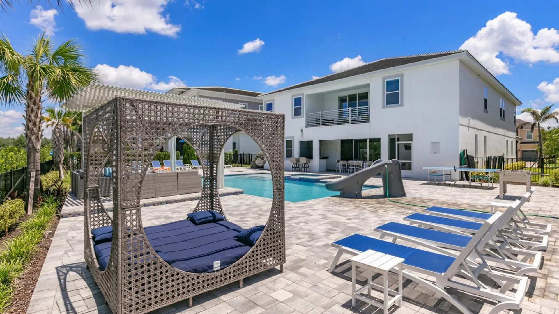 Orlandos Finest: 13 Bed For Rent6611 * Kissimmee