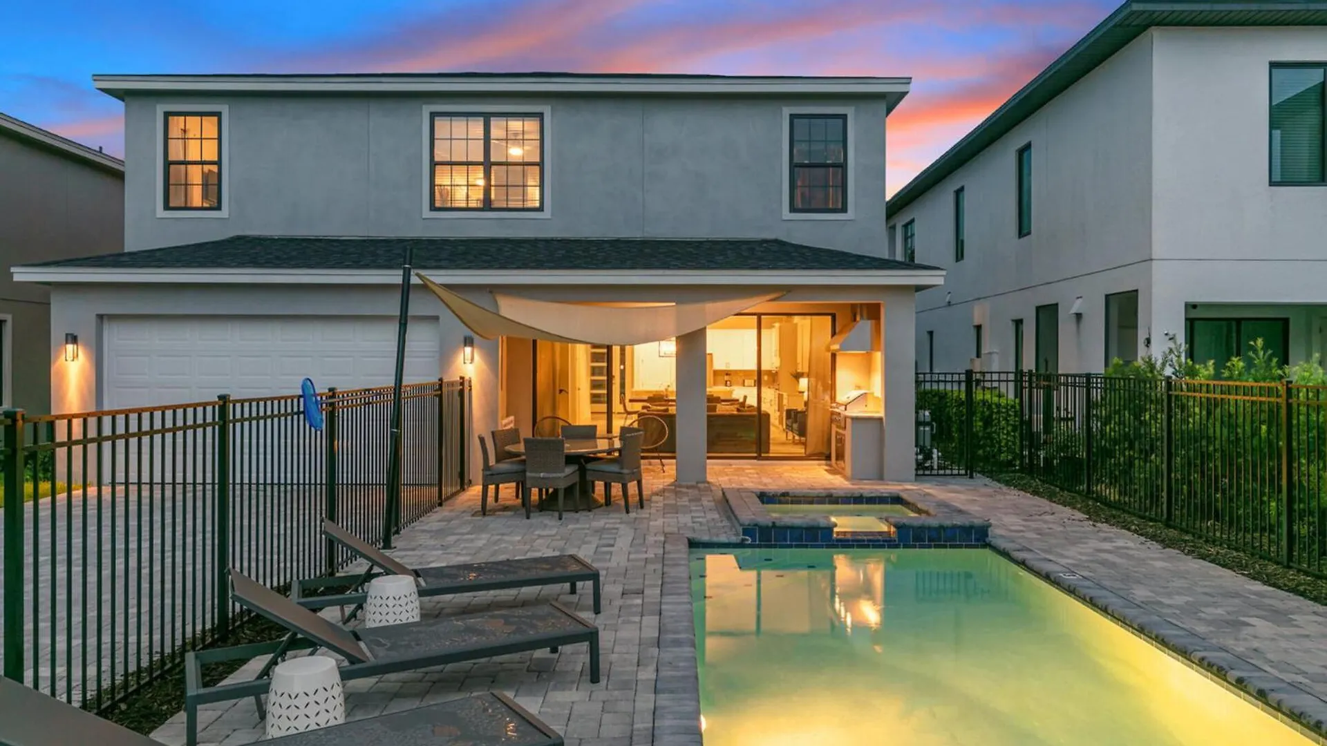 Orlandos Gem: 6 Bedroom Villa6605 *