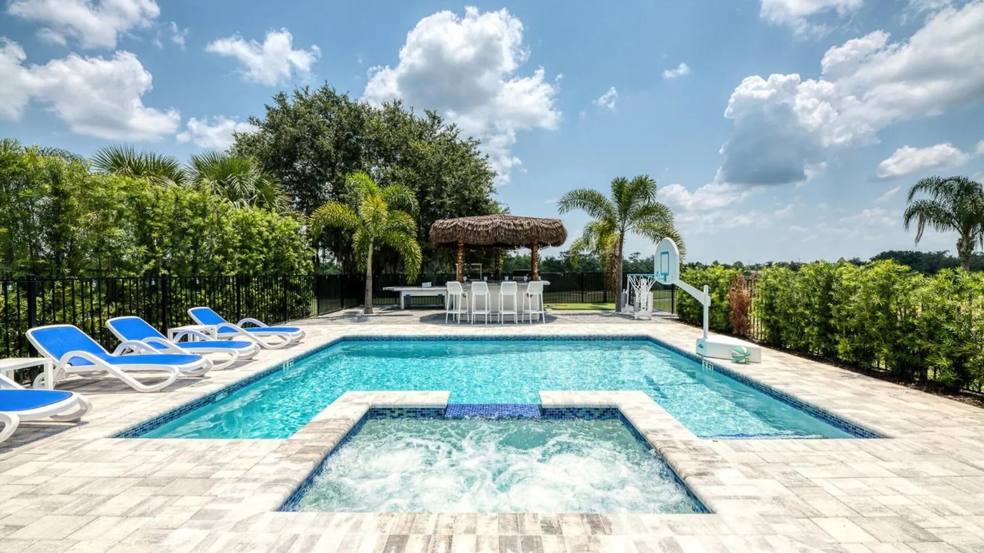Orlando Oasis: 6 Bedroom Villa6599 Kissimmee