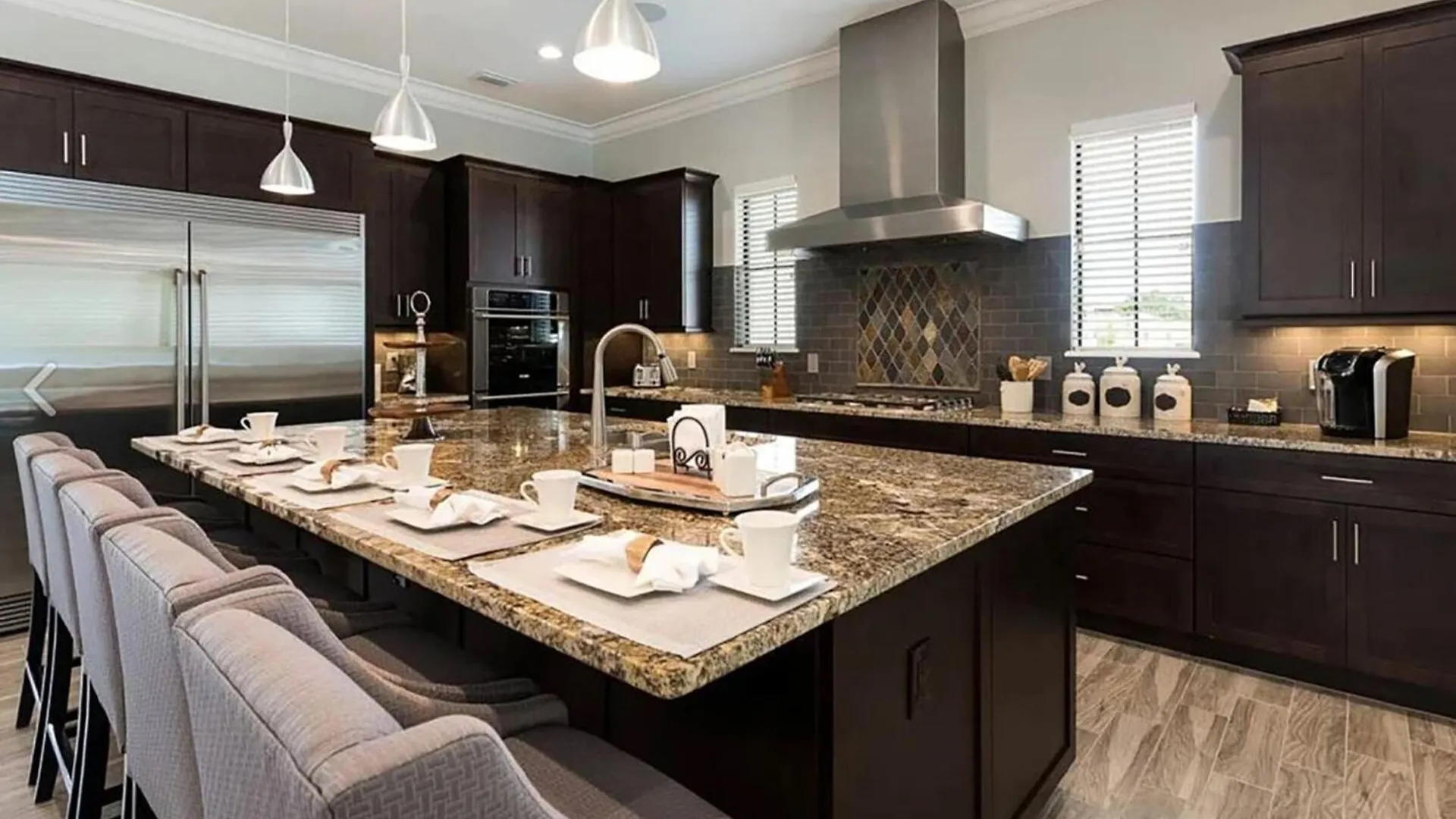 Elegant 7 Bedroom Oasis In Orlando6595