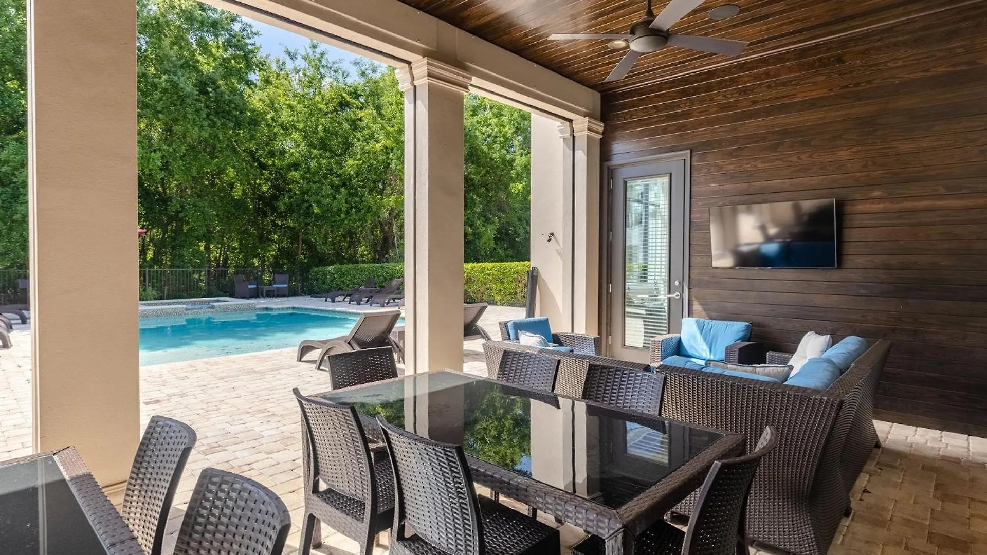 Villa Elegant 7 Bedroom Oasis In Orlando6595
