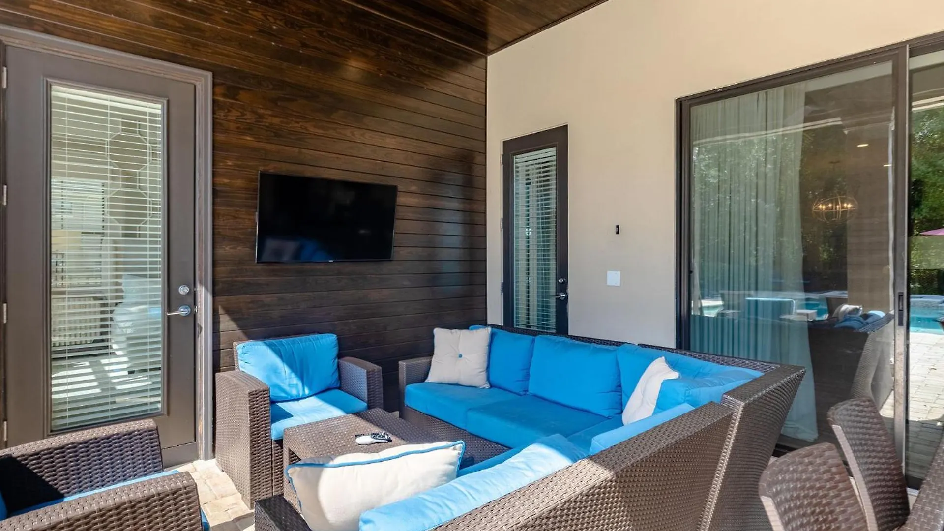 Elegant 7 Bedroom Oasis In Orlando6595 Villa Kissimmee