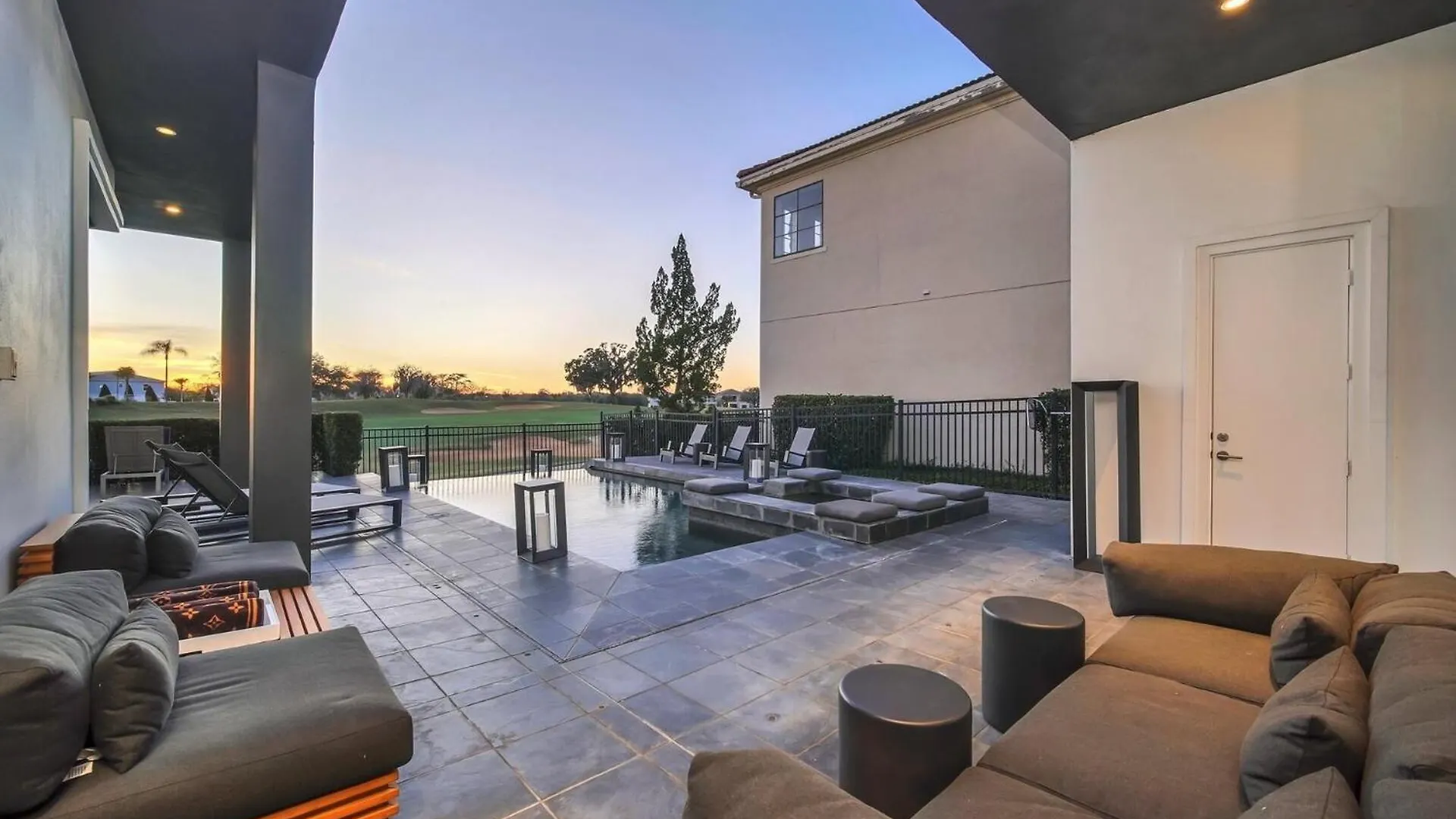Attractive 6 Bedroom In Orlando6589 Villa Kissimmee