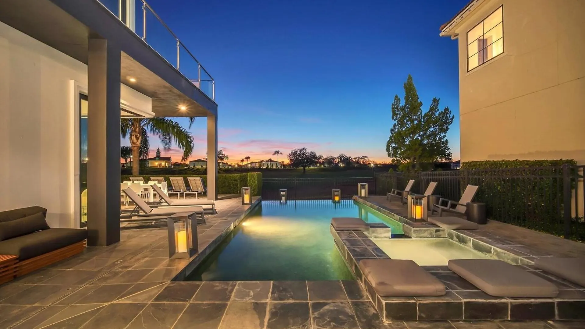 Attractive 6 Bedroom In Orlando6589 Kissimmee