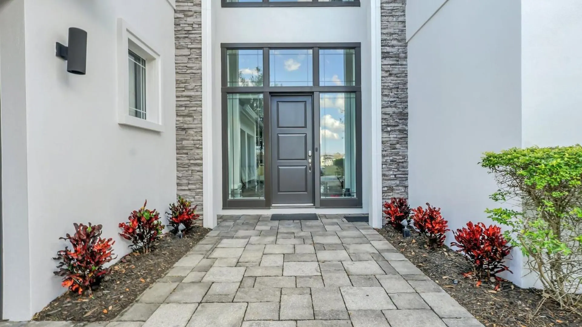 Attractive 6 Bedroom In Orlando6589