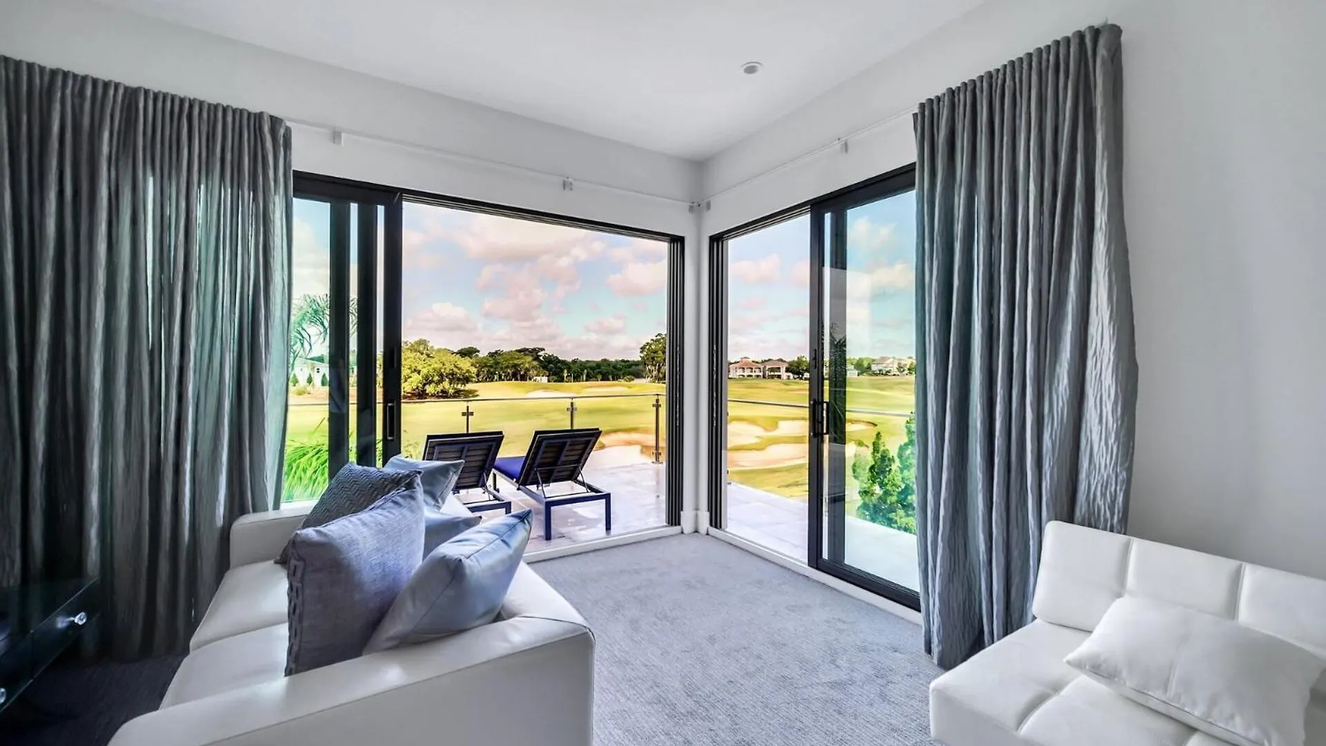 Villa Attractive 6 Bedroom In Orlando6589