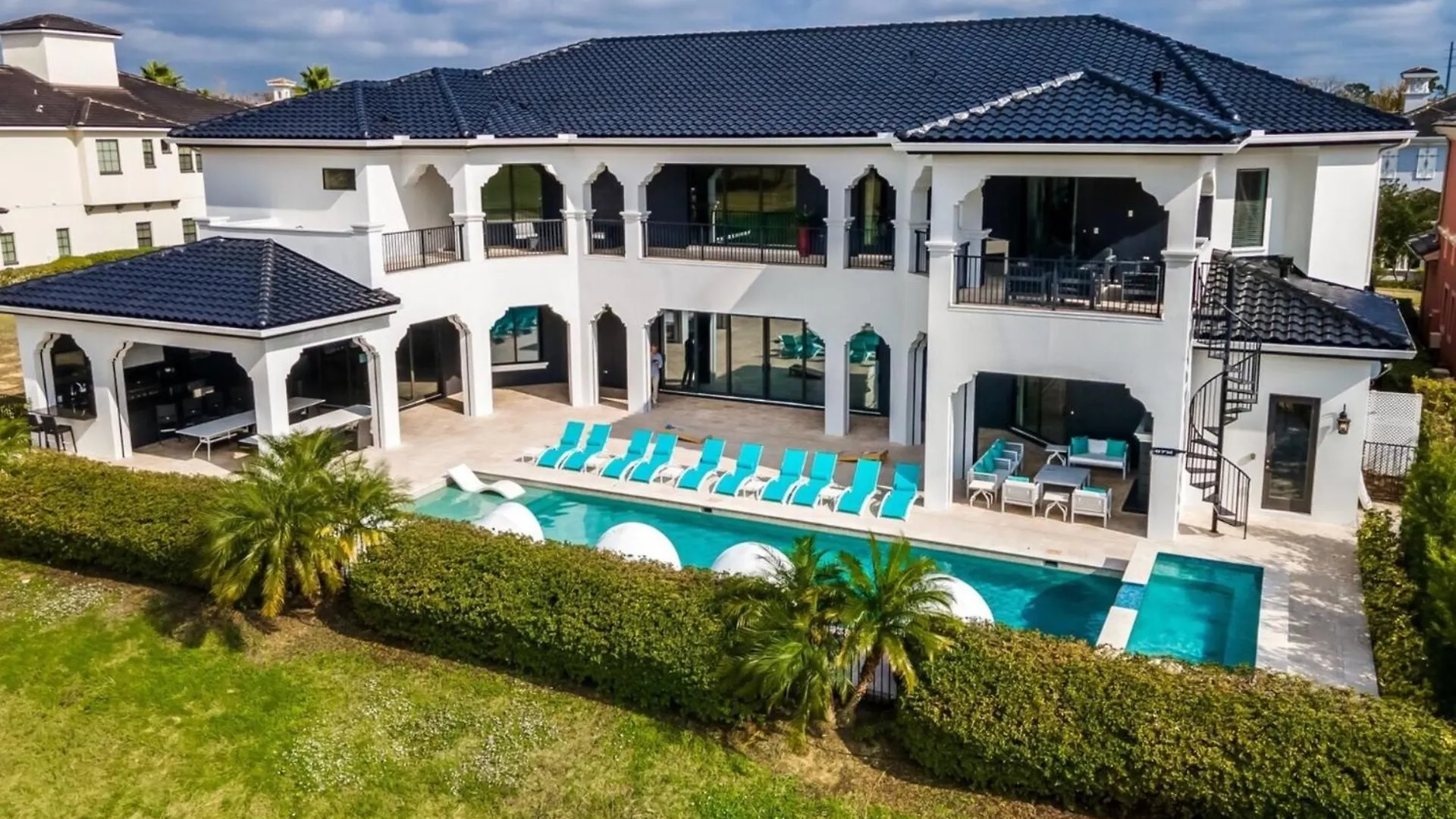 Luxurious 12 Bedroom In Orlando Paradise6585 Villa