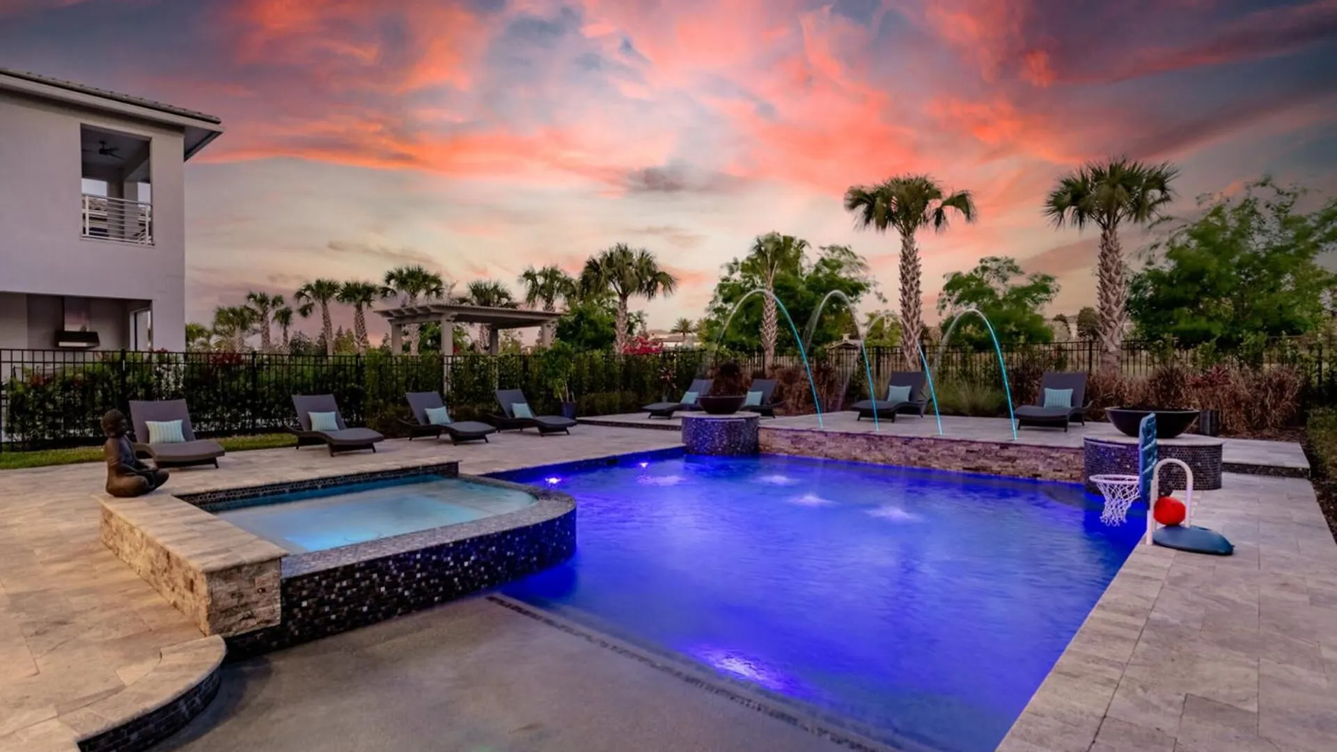 Luxurious Retreat In The Heart Of Orlando6581 Villa