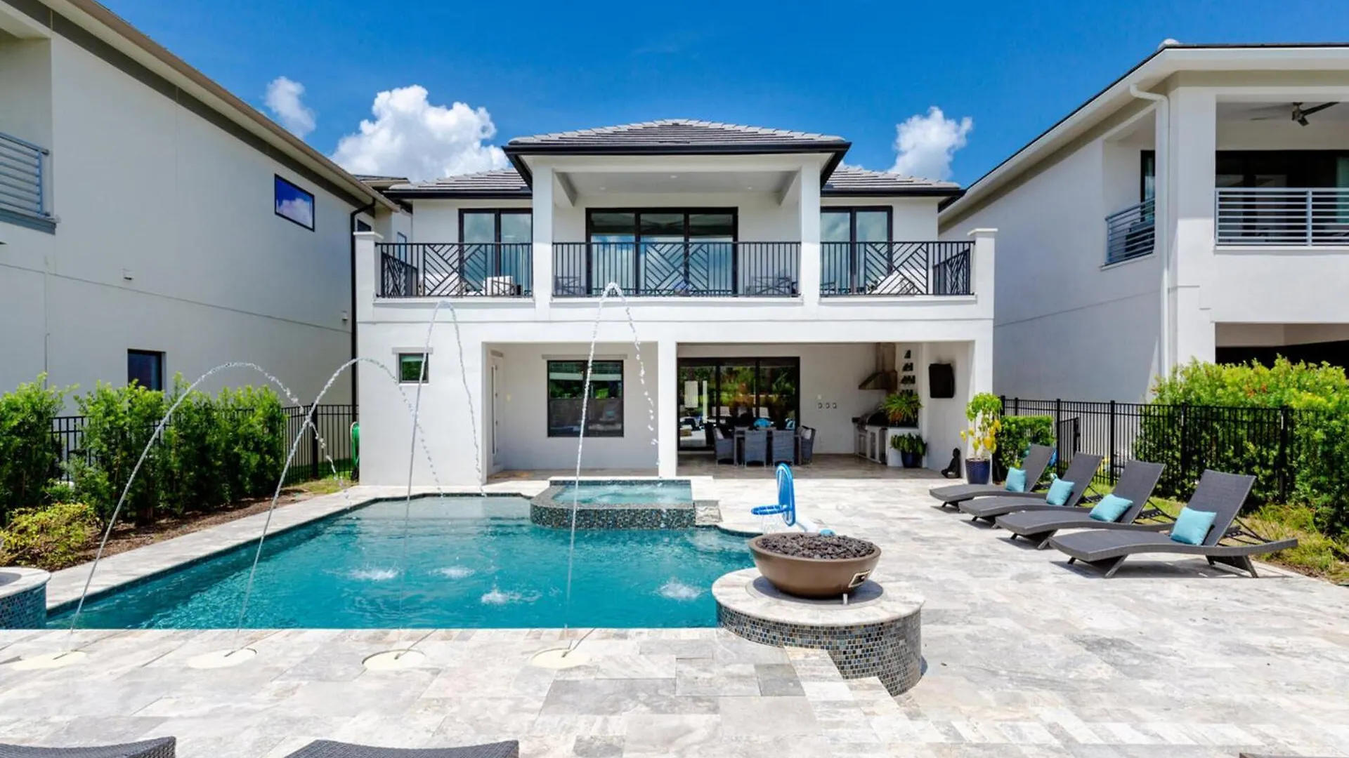 Villa Luxurious Retreat In The Heart Of Orlando6581 *