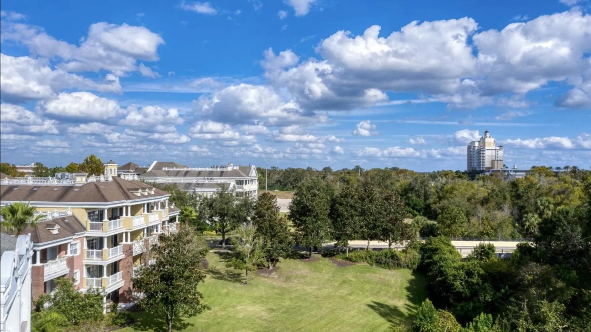 Orlando Oasis: 3 Bedroom Retreat6563