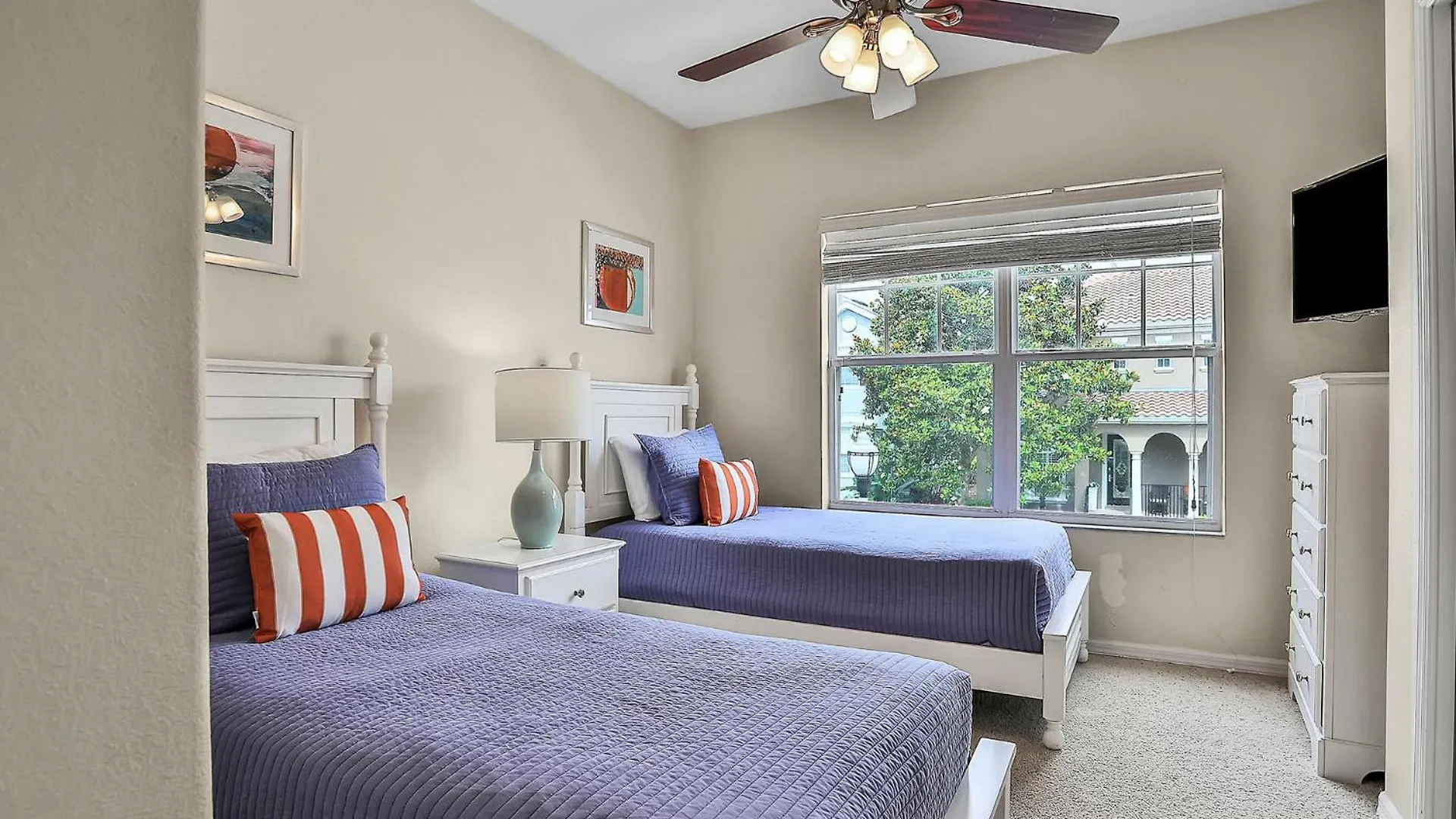 Paradise Found: Charming 5 Bedroom Villa6564 * Kissimmee