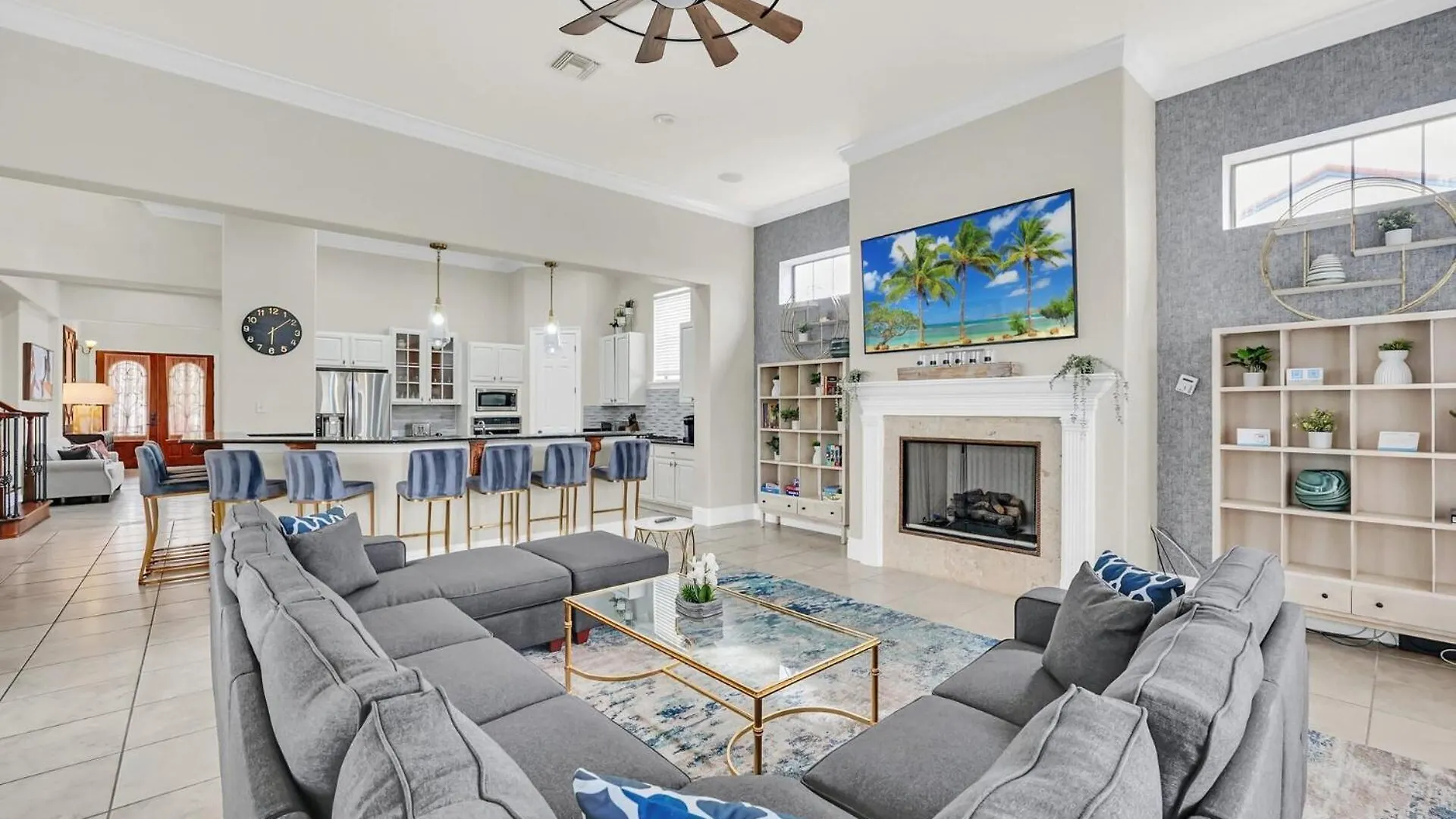 Luxury Living: 6 Bedroom In Orlando6555