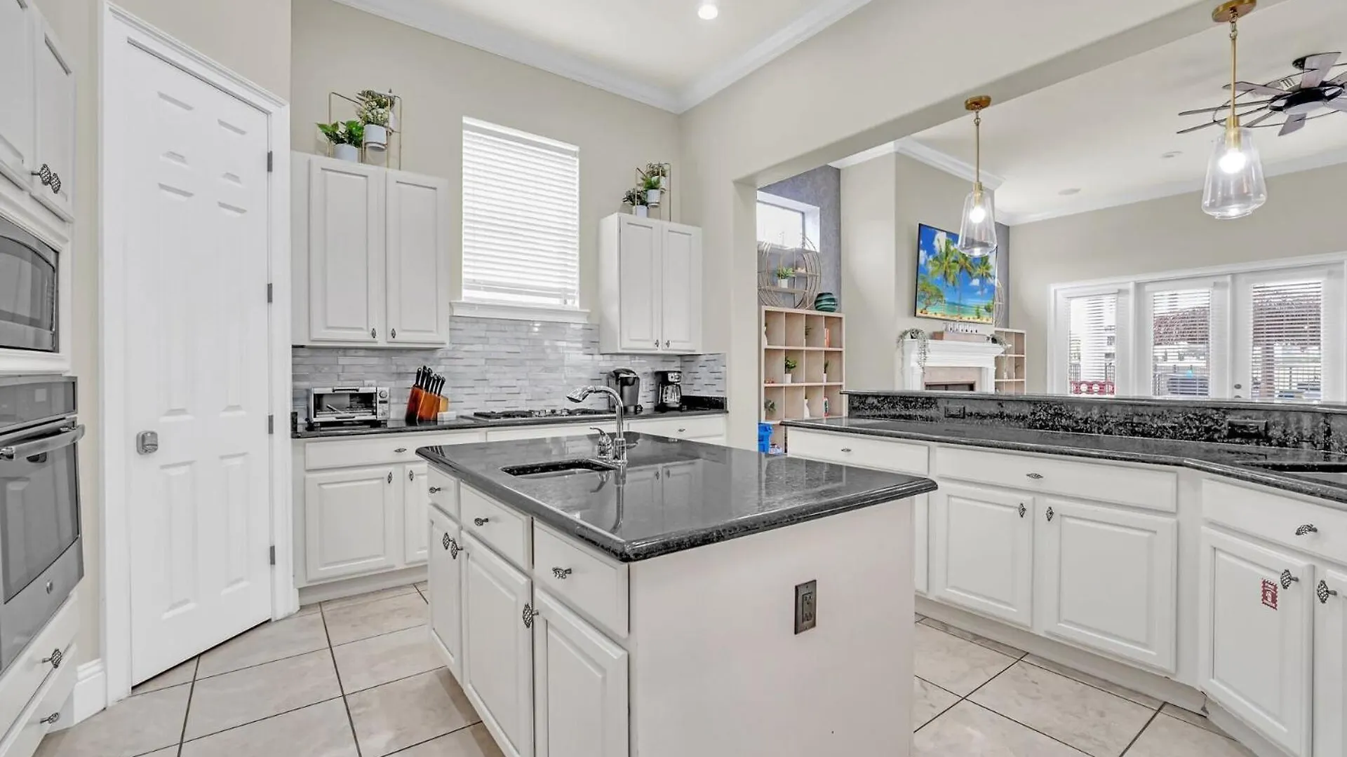 Luxury Living: 6 Bedroom In Orlando6555 Villa *