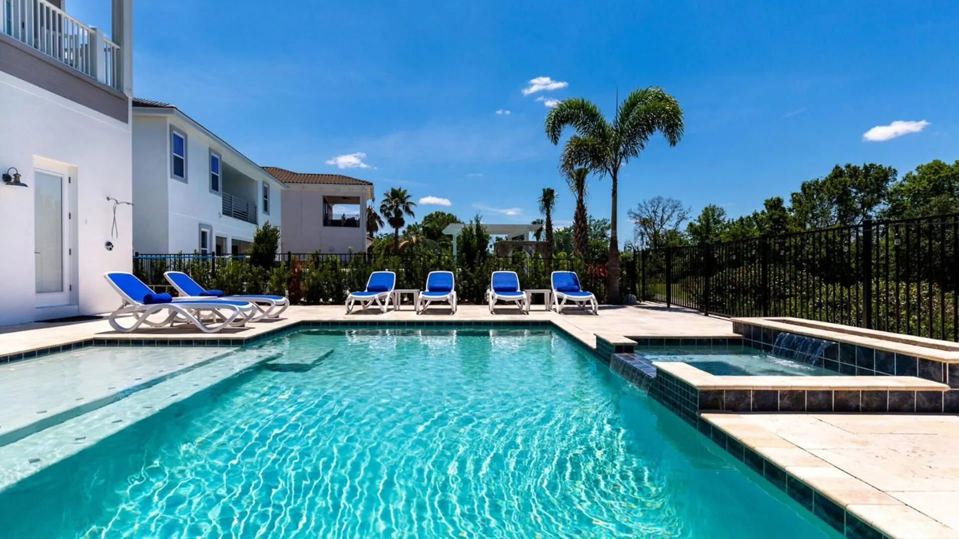 Luxurious 7 Bedroom In Magical Orlando6553 Villa