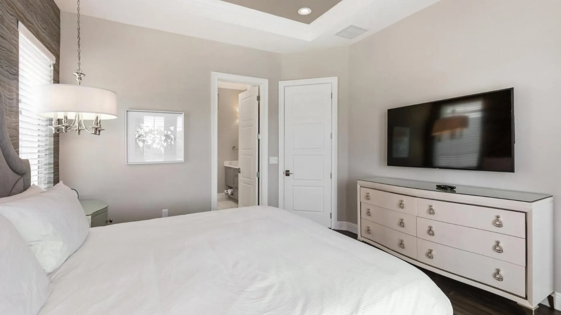 Luxurious 7 Bedroom In Magical Orlando6553