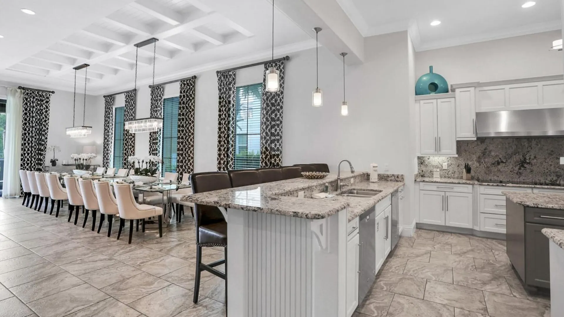 Magical 9 Bed In Orlando6540