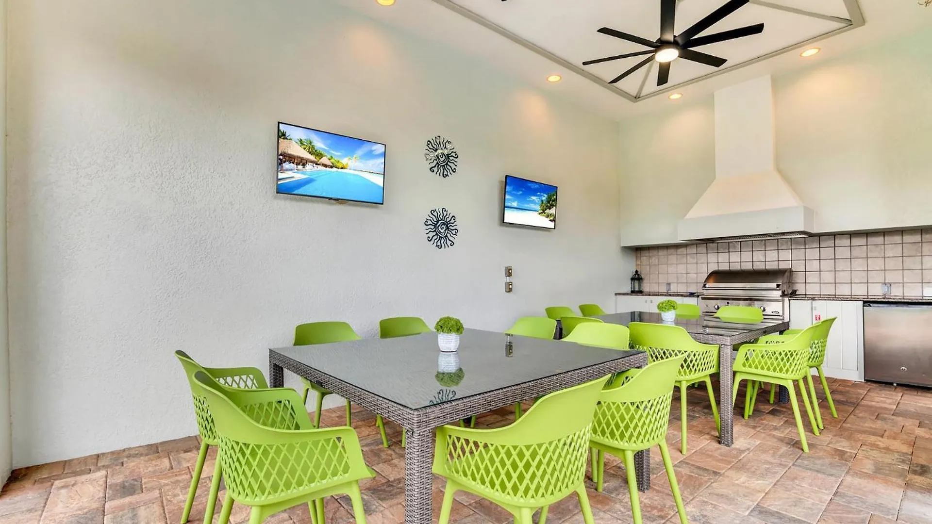 Magical 9 Bed In Orlando6540 Villa