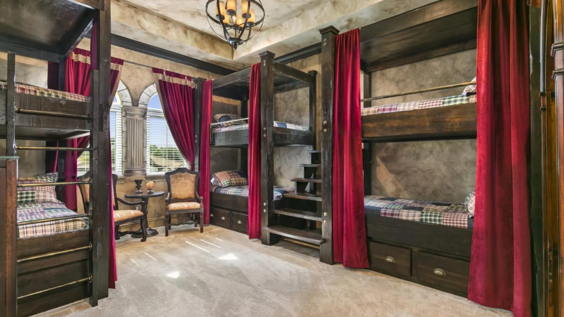 Dreamy 9 Bedroom Retreat In Orlando6542 Villa